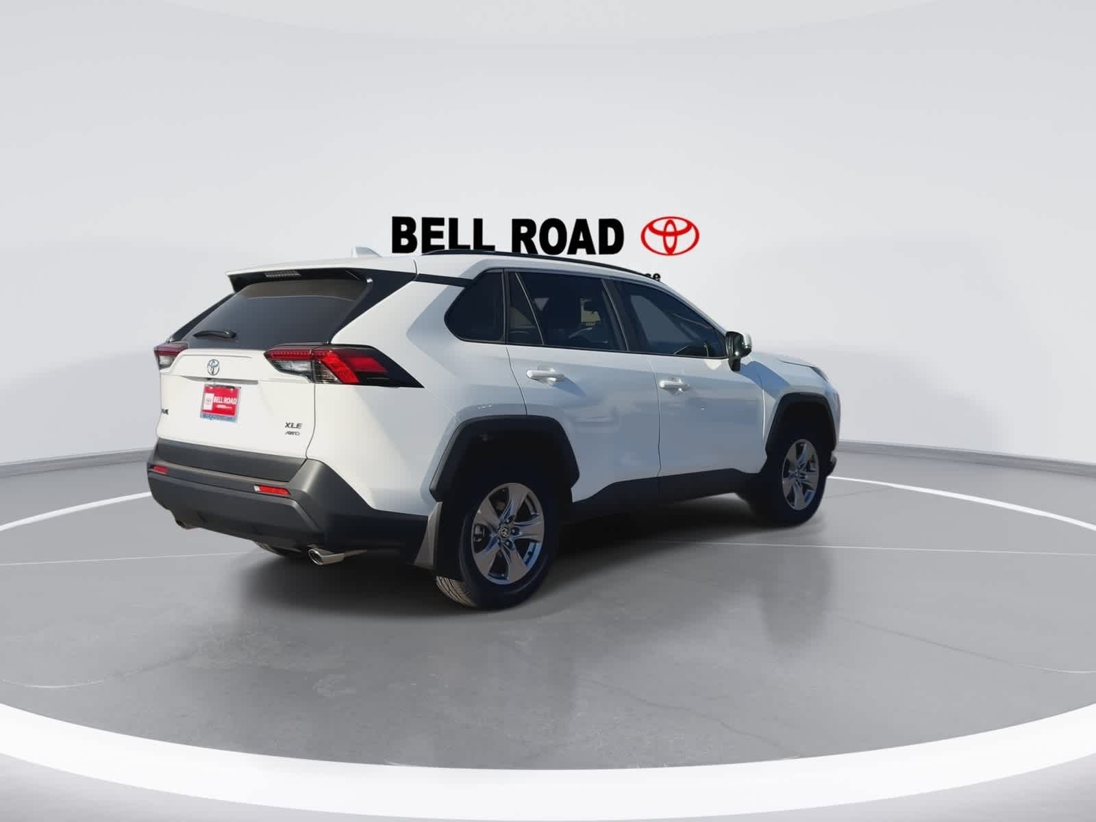 Thumbnail: 2025 Toyota RAV4 - 8