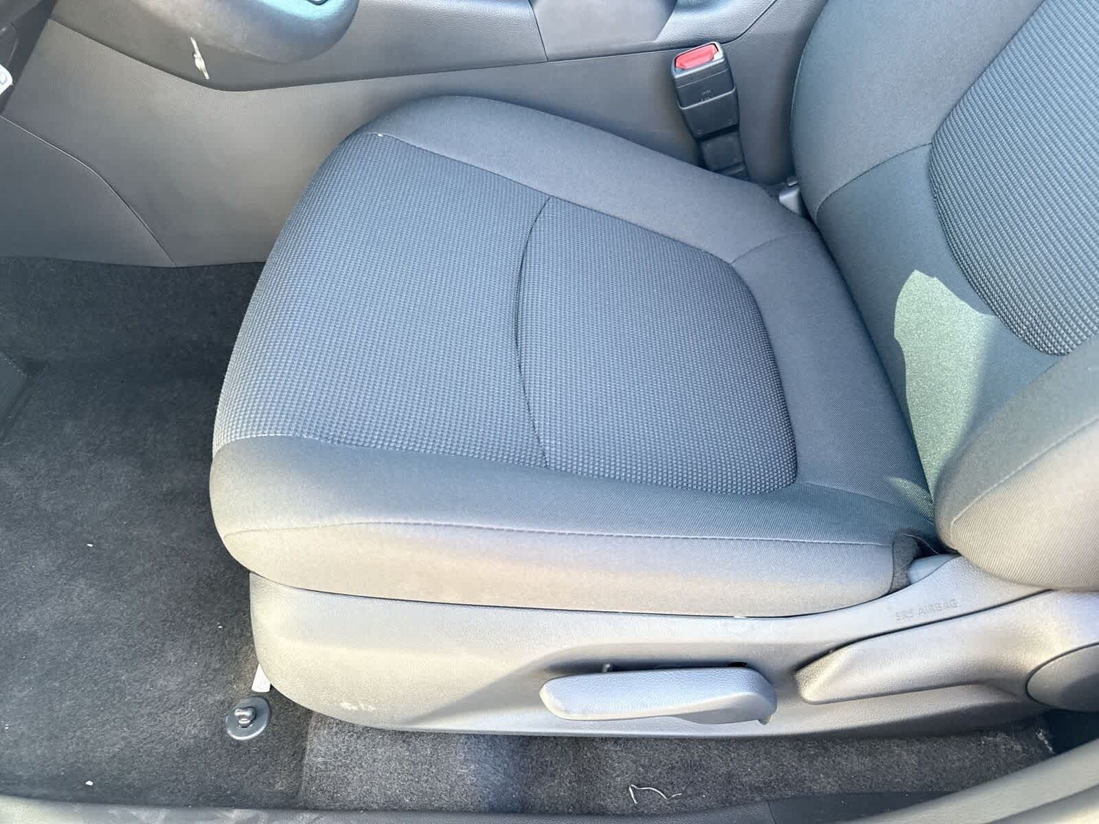 Thumbnail: 2025 Toyota RAV4 - 18