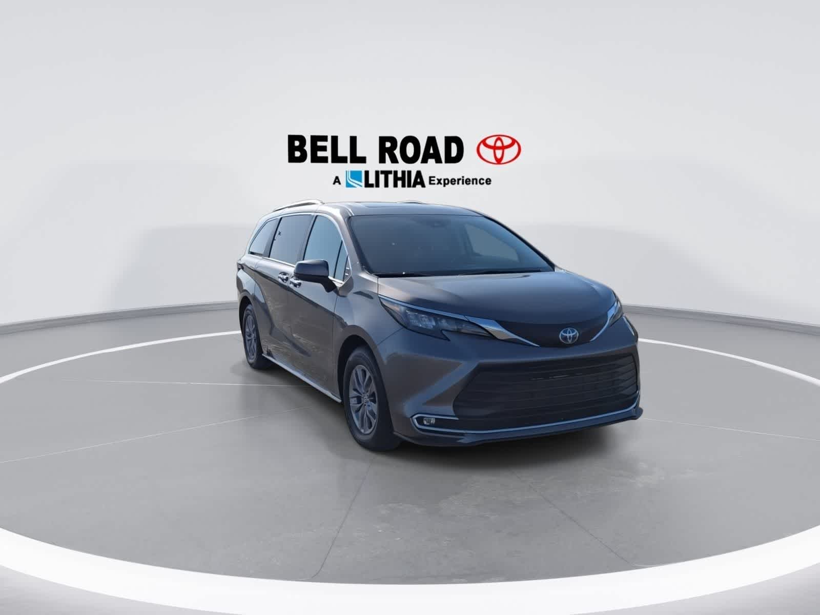 Thumbnail: 2024 Toyota Sienna - 2