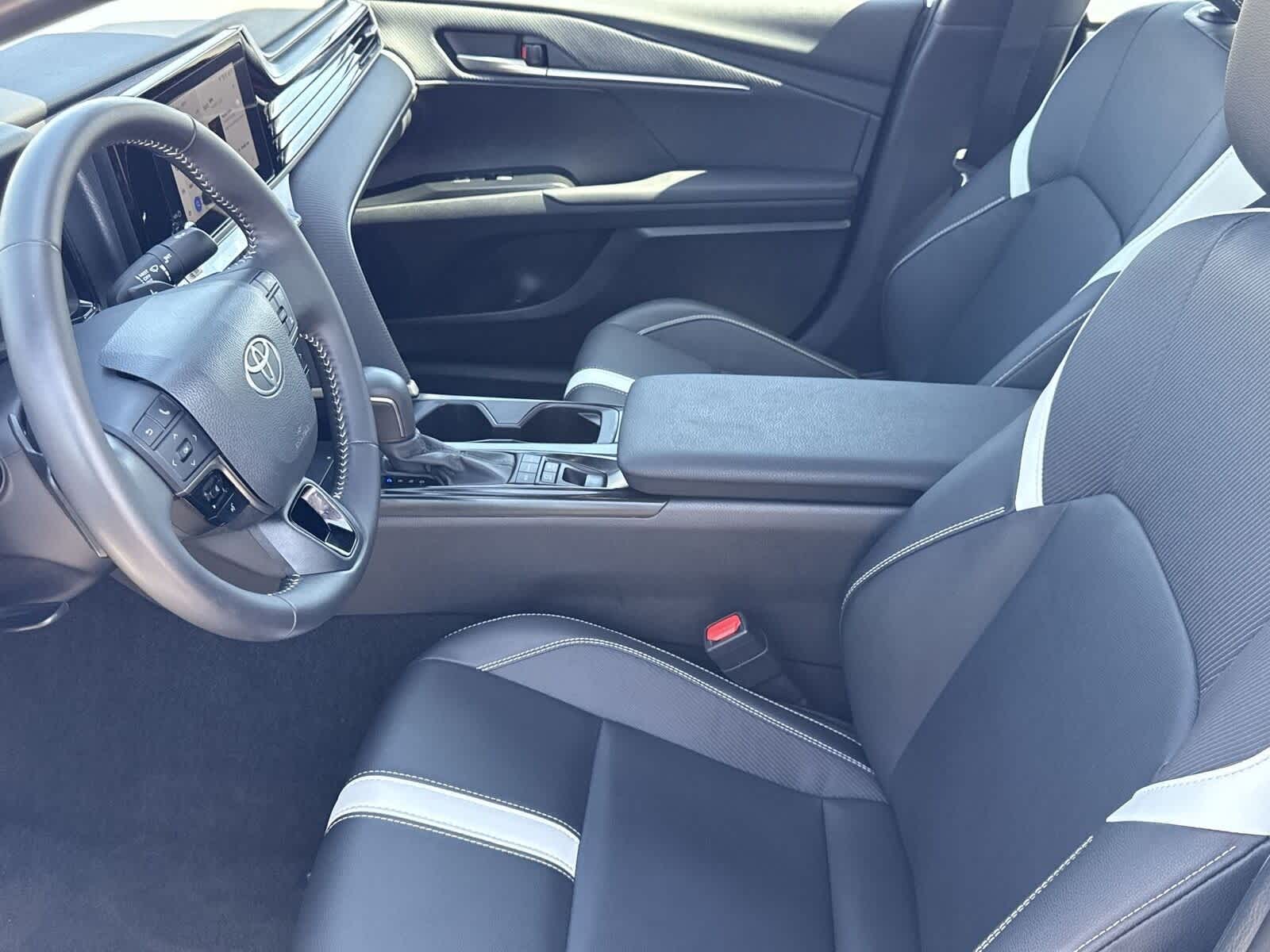 Thumbnail: 2025 Toyota Camry - 16