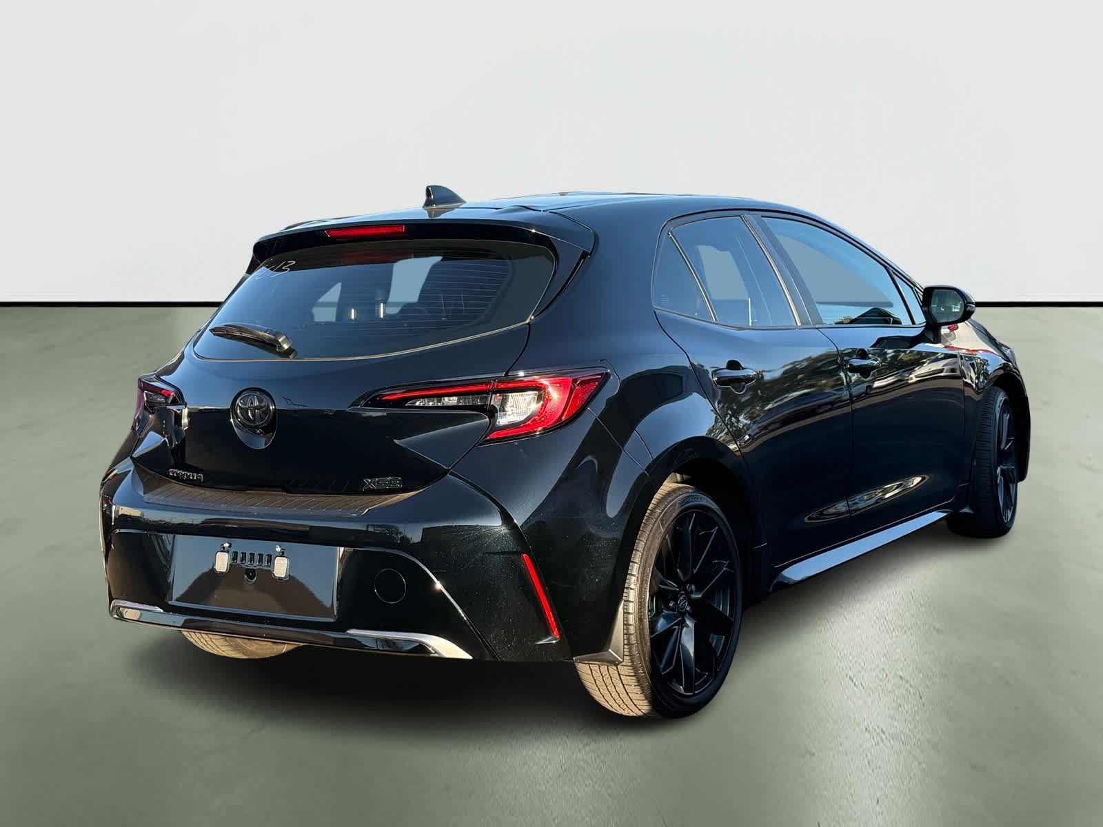 Thumbnail: 2025 Toyota Corolla - 4