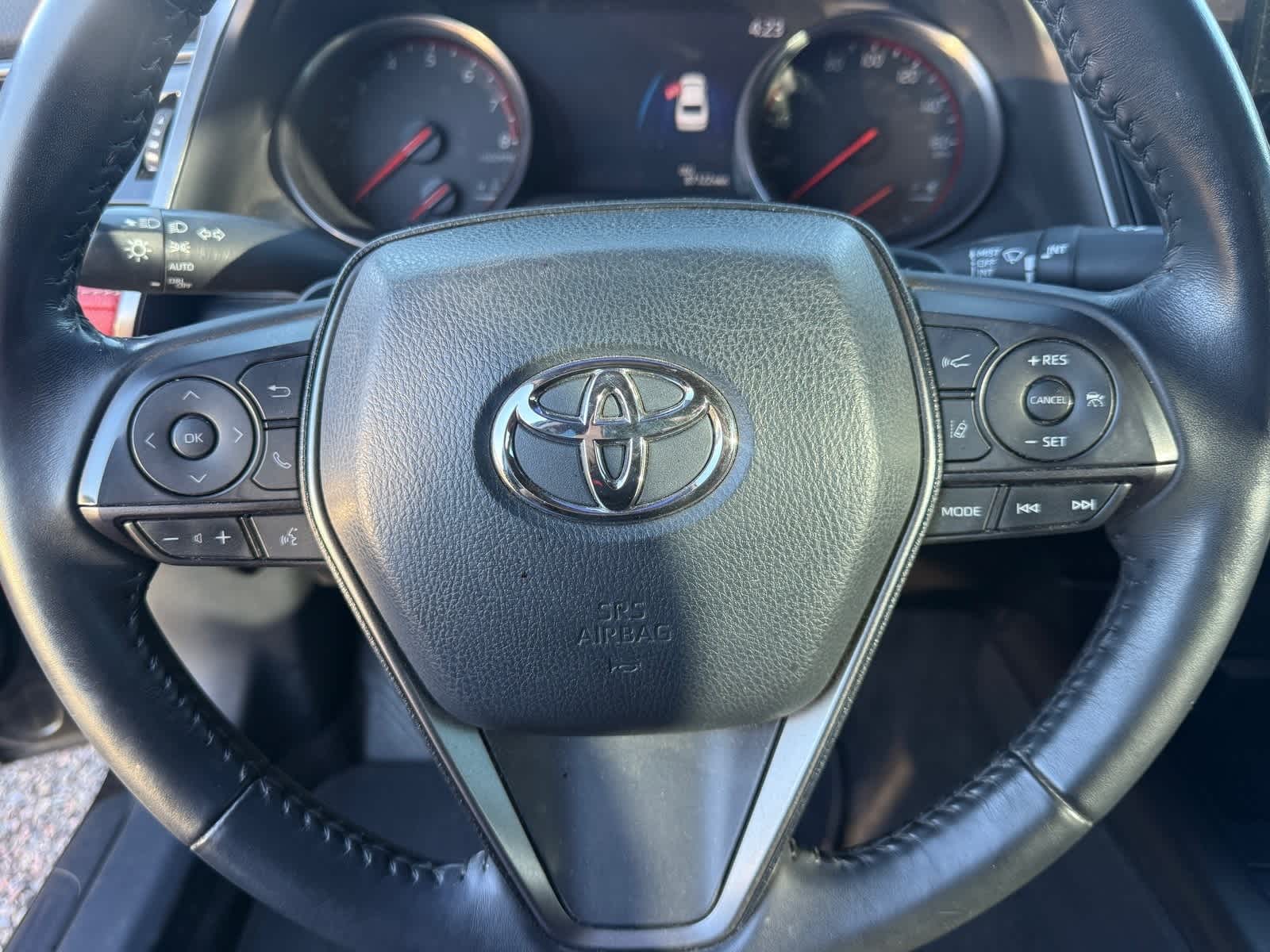 Thumbnail: 2022 Toyota Camry - 14