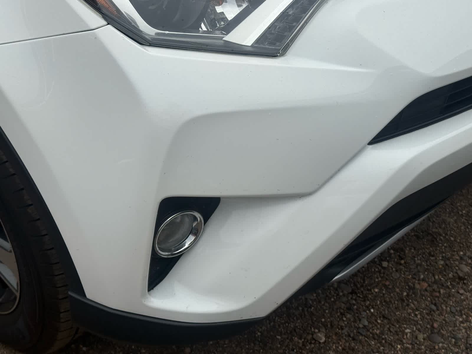 Thumbnail: 2018 Toyota RAV4 - 22