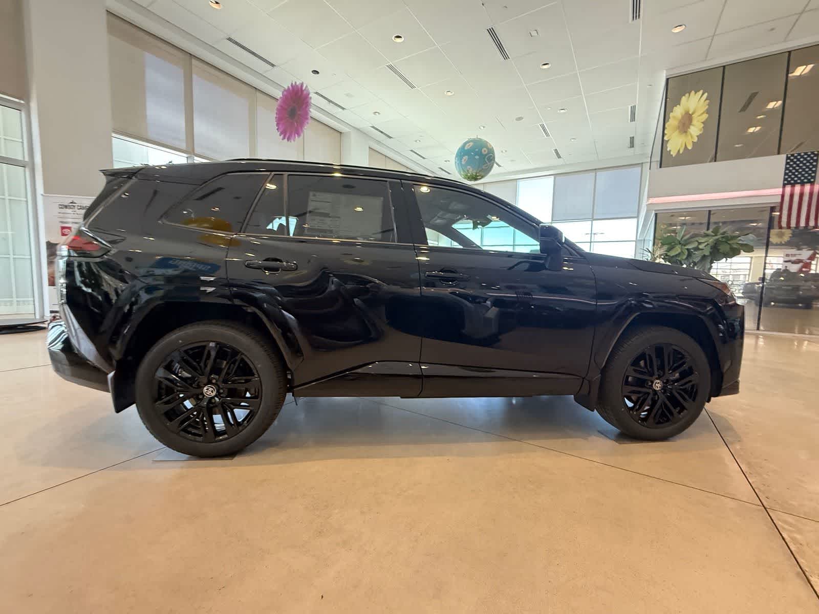 Thumbnail: 2026 Toyota RAV4 - 6