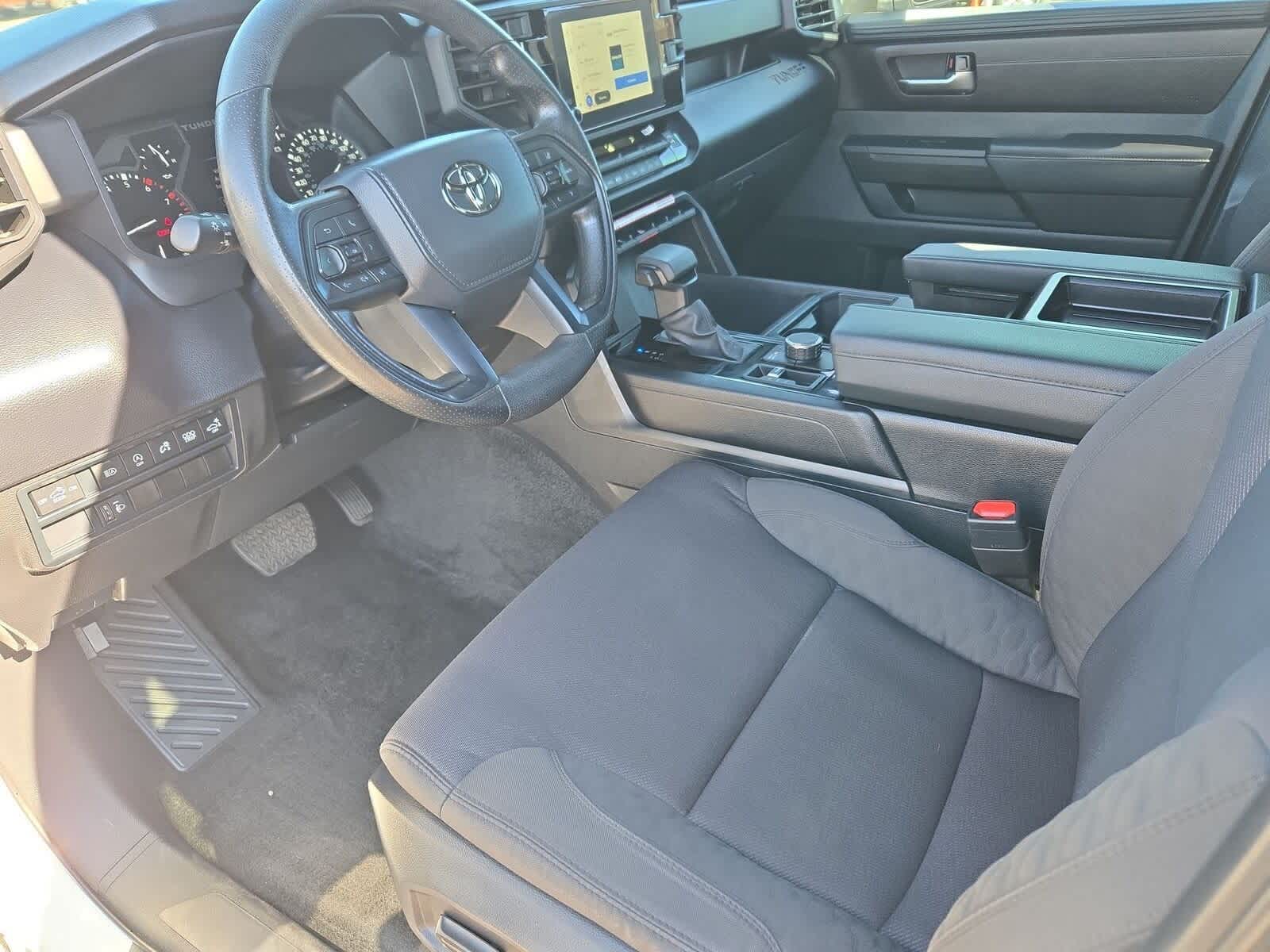 Thumbnail: 2025 Toyota Tundra - 16