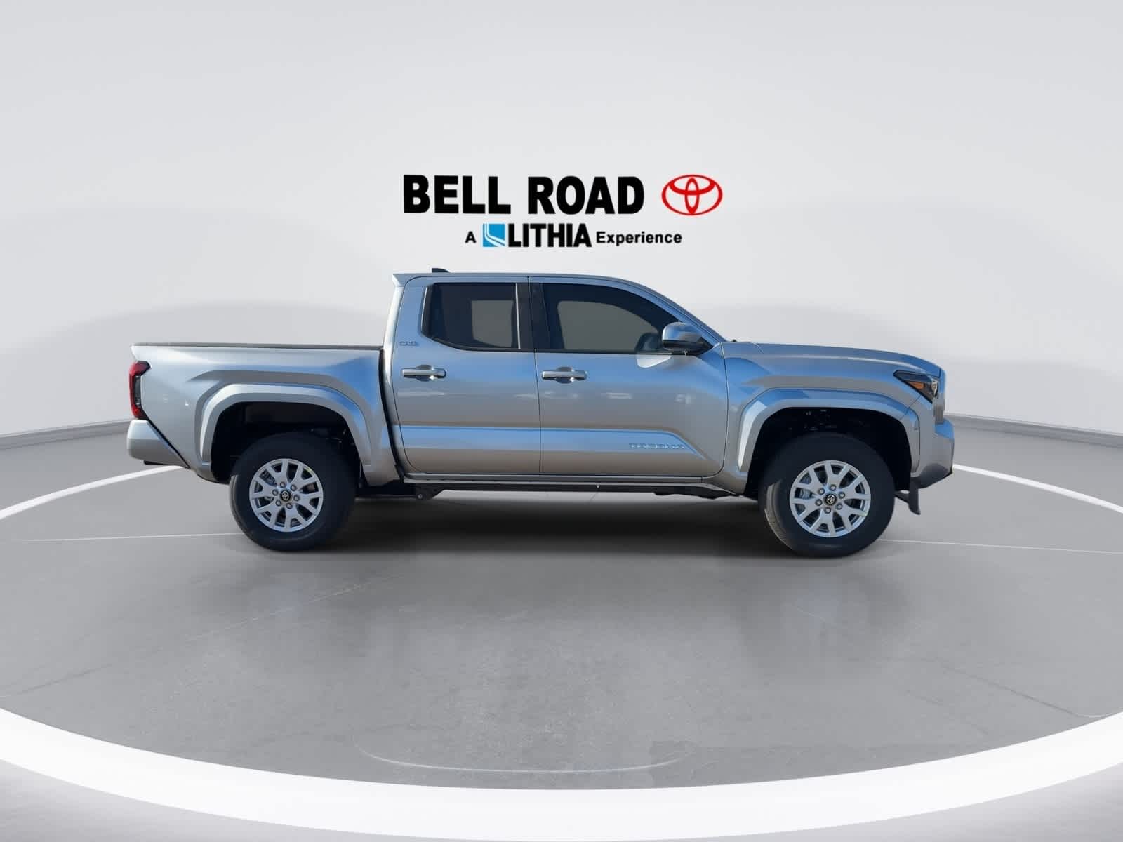 Thumbnail: 2025 Toyota Tacoma - 9