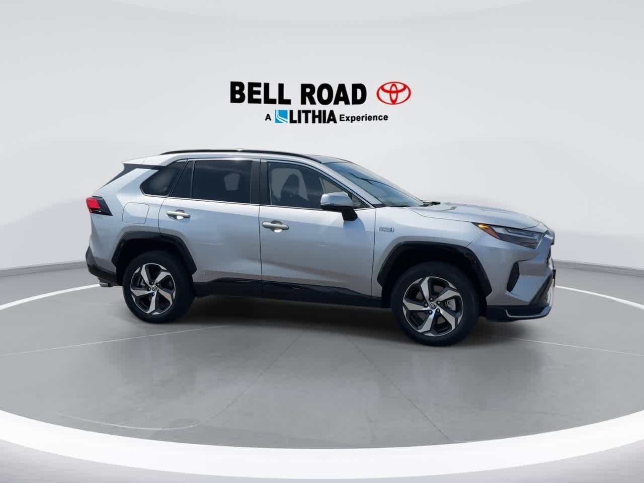 Thumbnail: 2022 Toyota RAV4 - 9