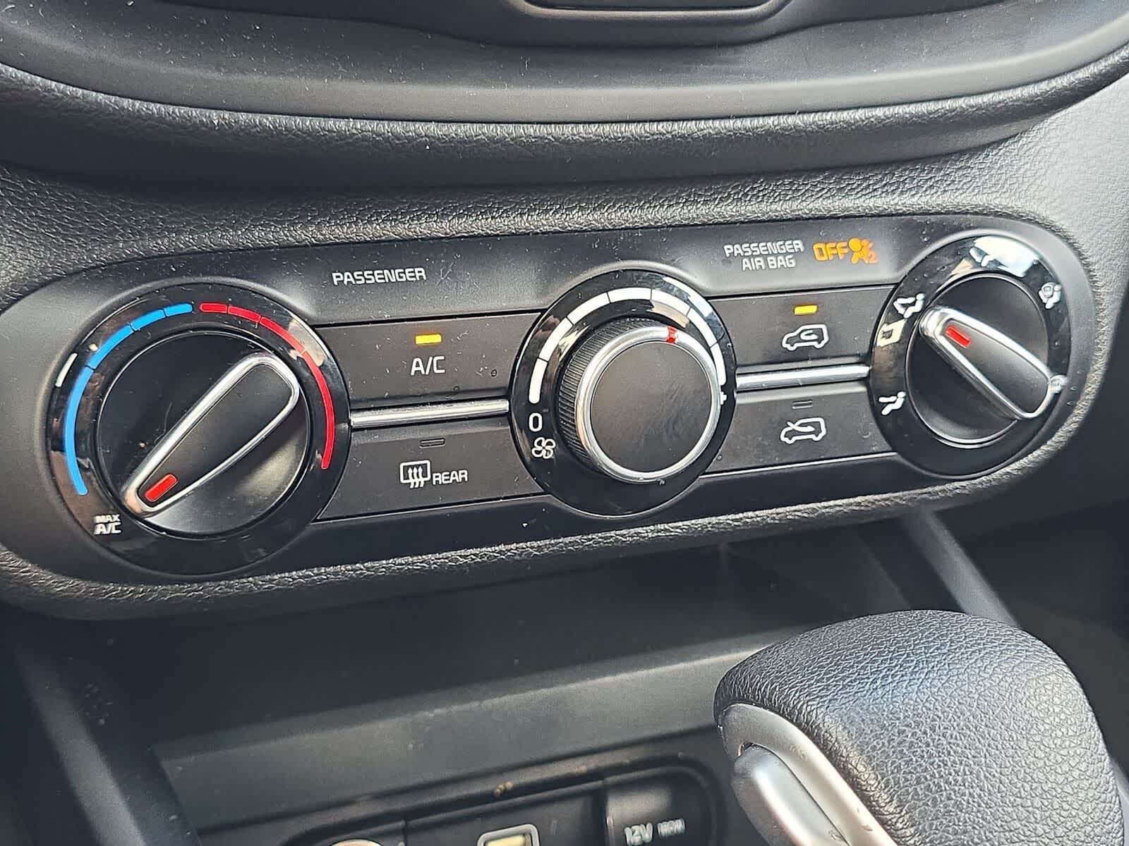 Thumbnail: 2023 Kia Soul - 23