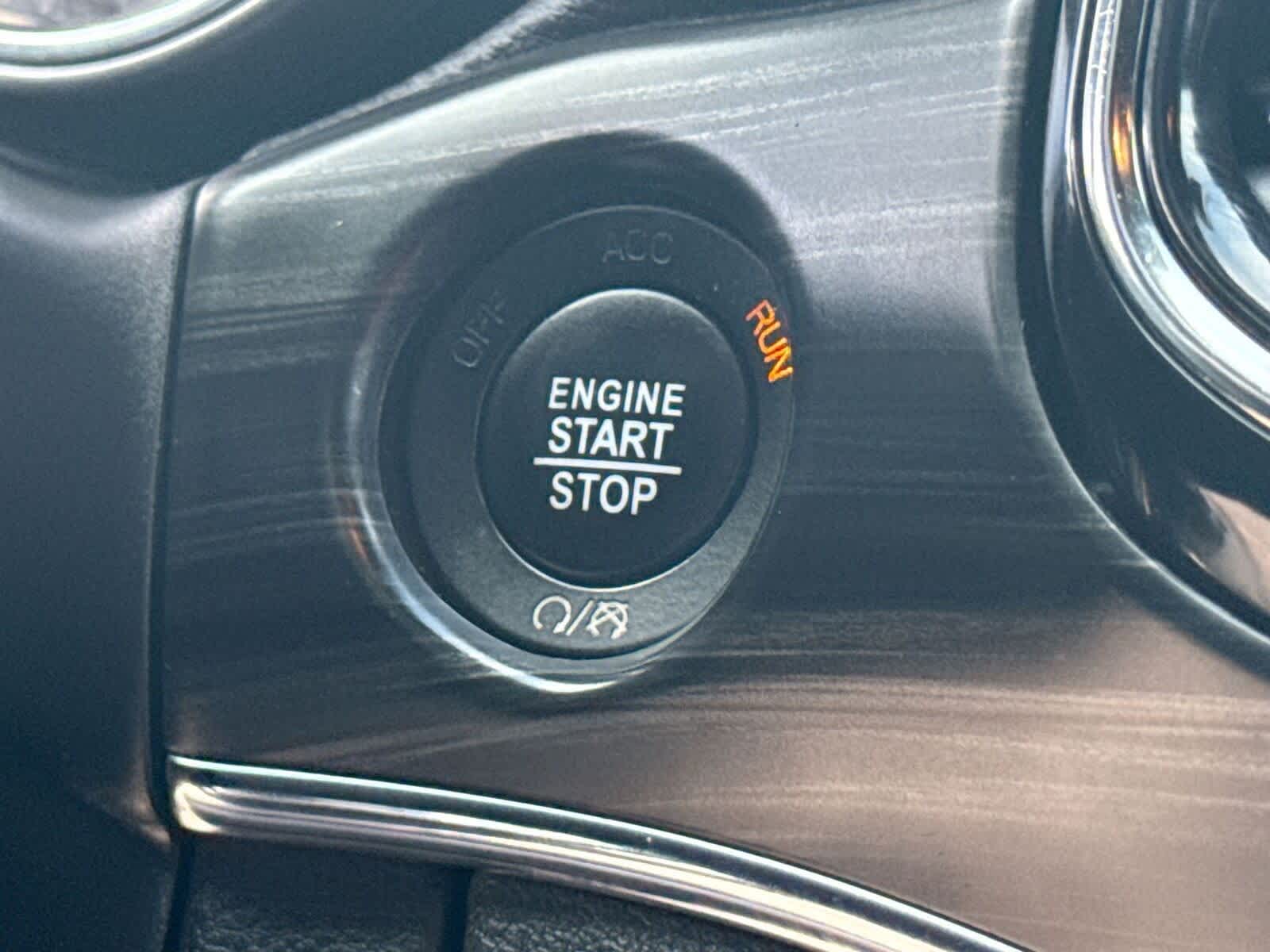 Thumbnail: 2022 Jeep Grand Cherokee - 25