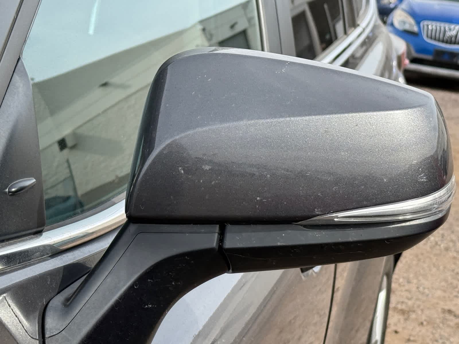 Thumbnail: 2023 Toyota Highlander - 10