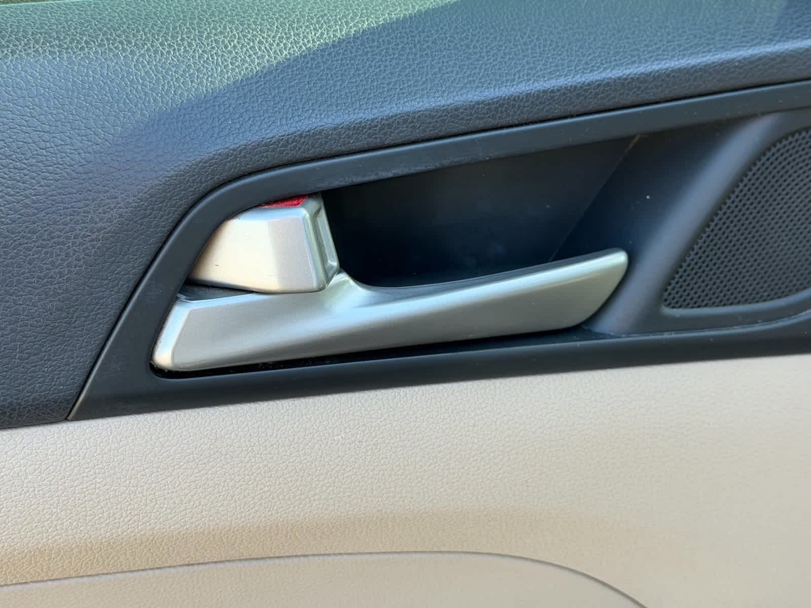 Thumbnail: 2018 Hyundai Tucson - 19