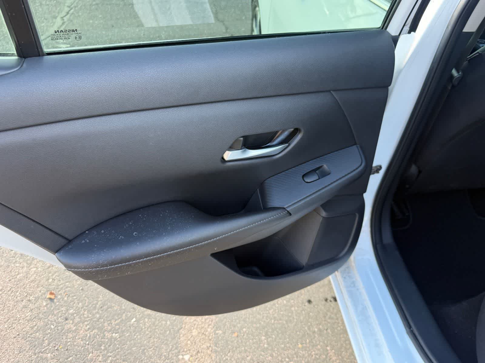 Thumbnail: 2022 Nissan Sentra - 10