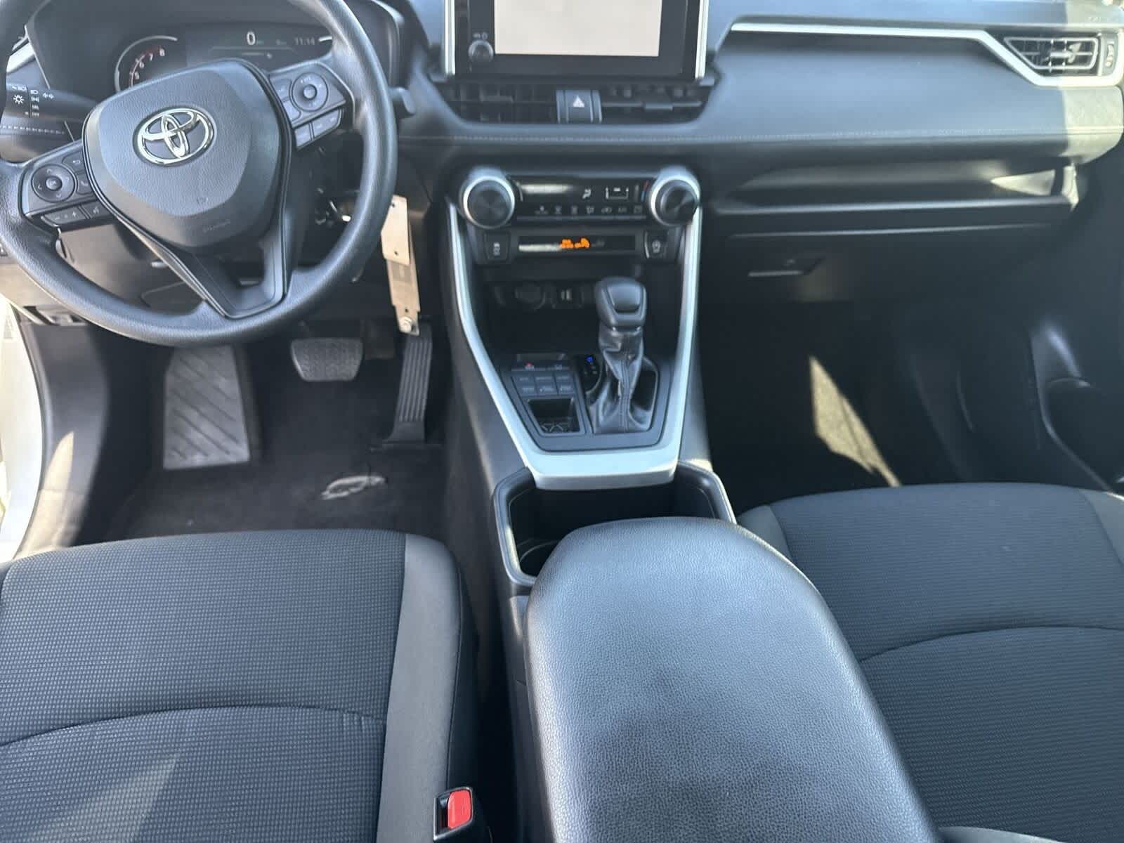 Thumbnail: 2024 Toyota RAV4 - 15