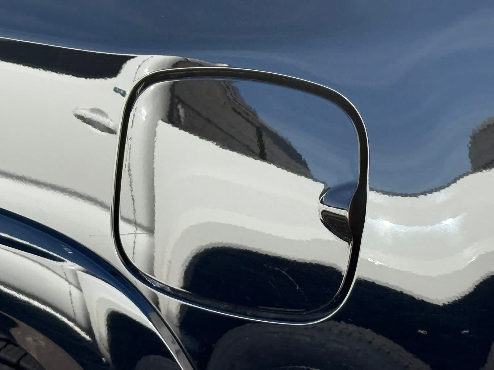 Thumbnail: 2011 Toyota 4Runner - 10