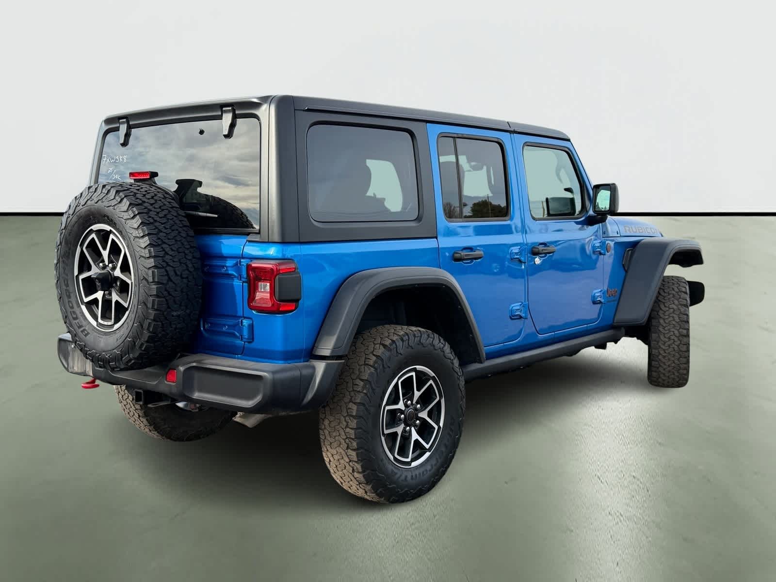 Thumbnail: 2025 Jeep Wrangler - 4