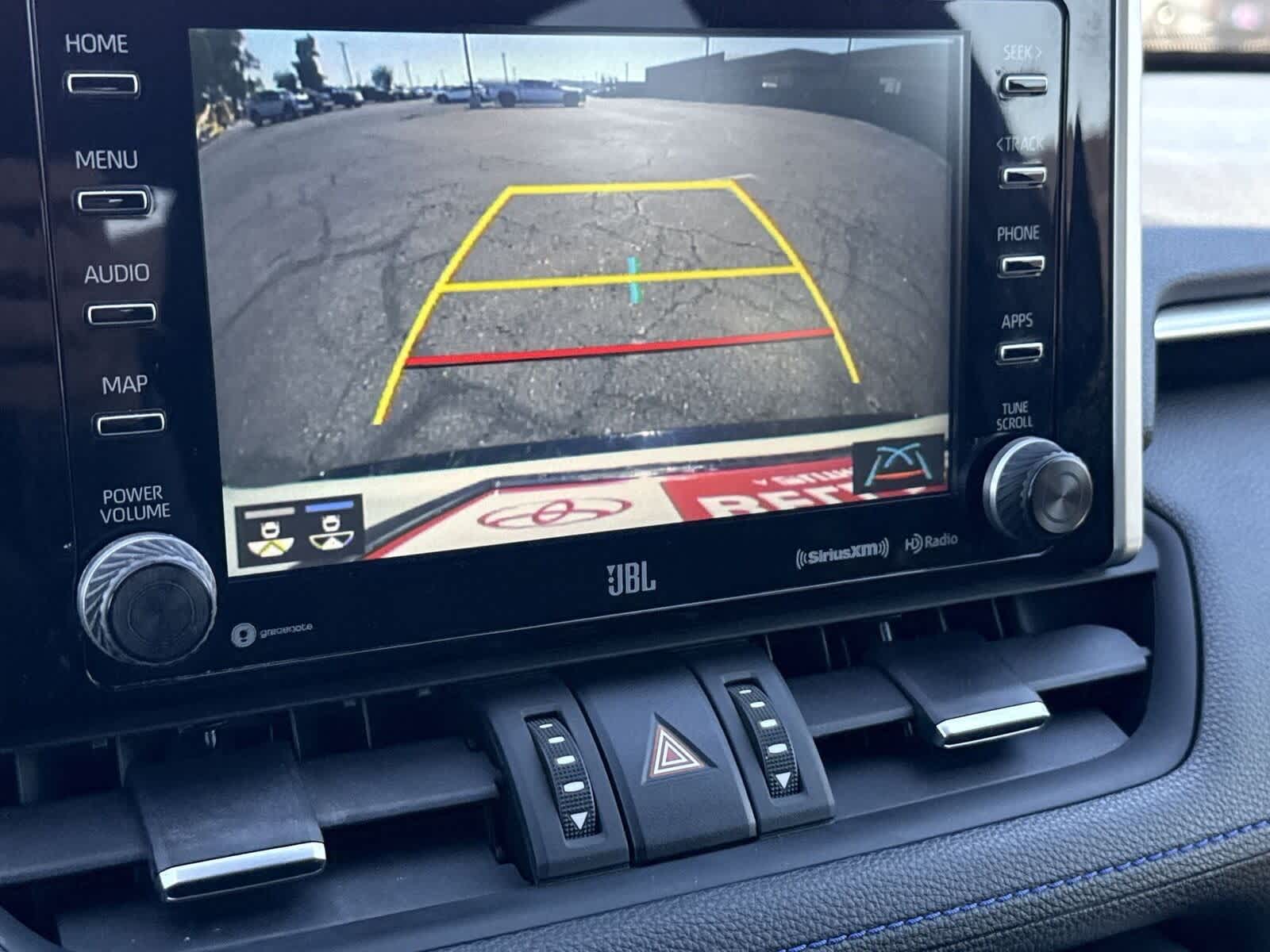 Thumbnail: 2020 Toyota RAV4 - 22