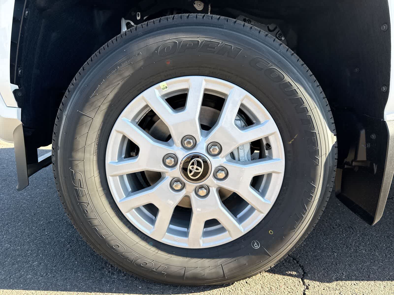 Thumbnail: 2025 Toyota Tacoma - 10