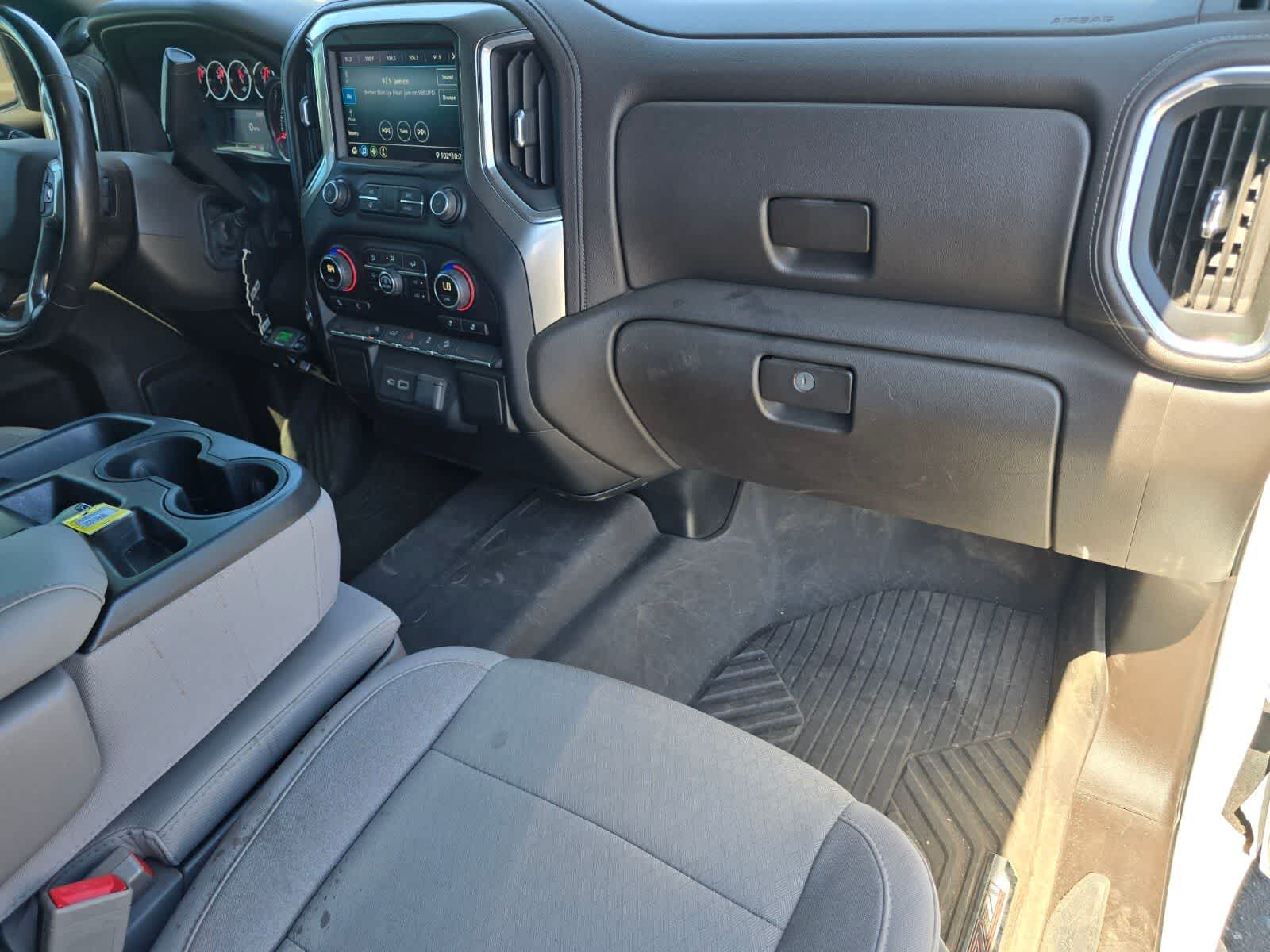 Thumbnail: 2020 Chevrolet Silverado 1500 - 11