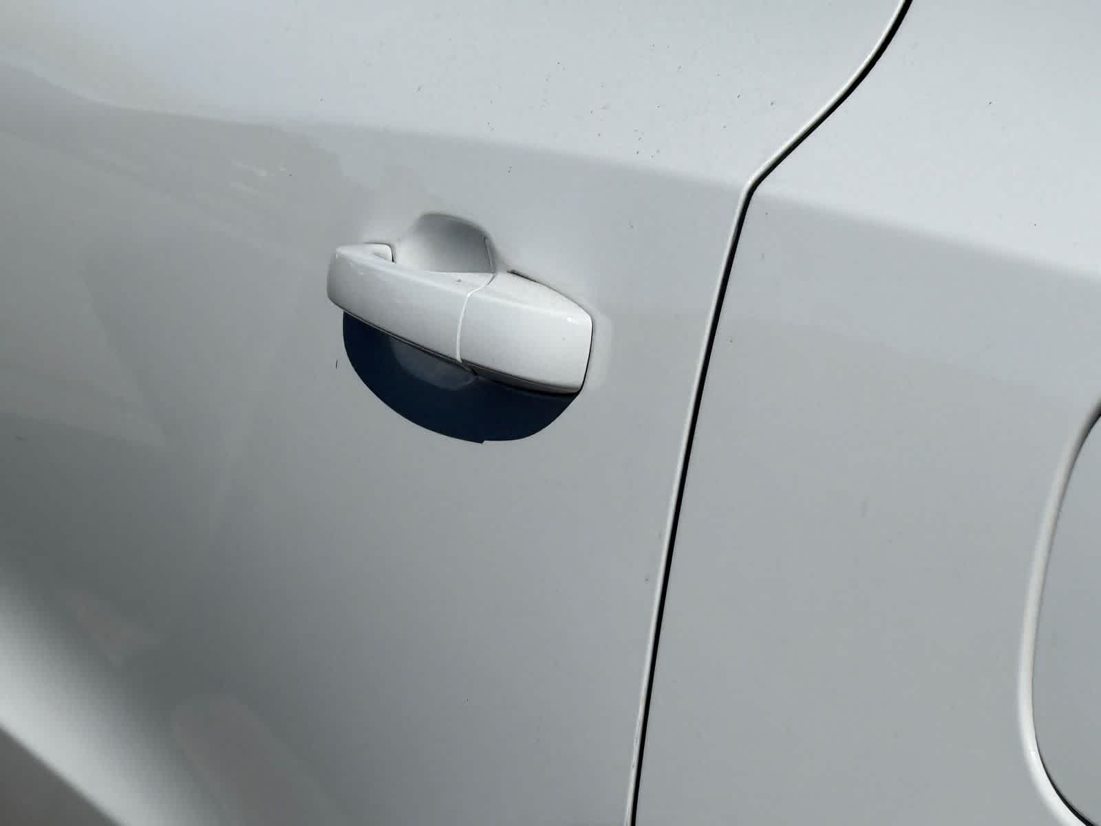 Thumbnail: 2017 Dodge Durango - 15