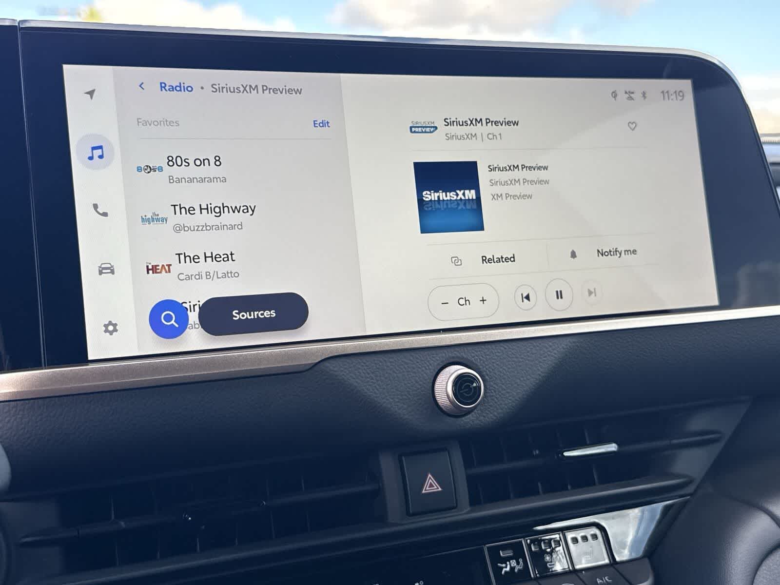 Thumbnail: 2025 Toyota Crown Signia - 20