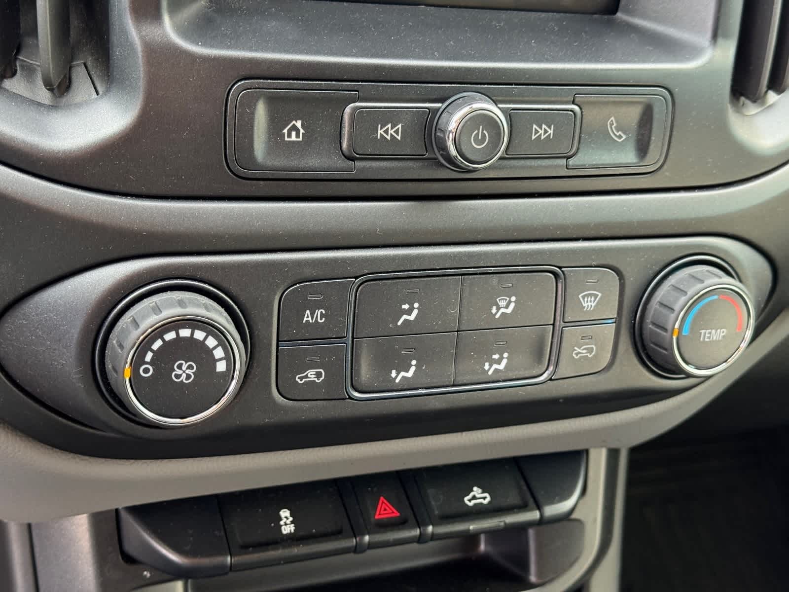 Thumbnail: 2020 Chevrolet Colorado - 18