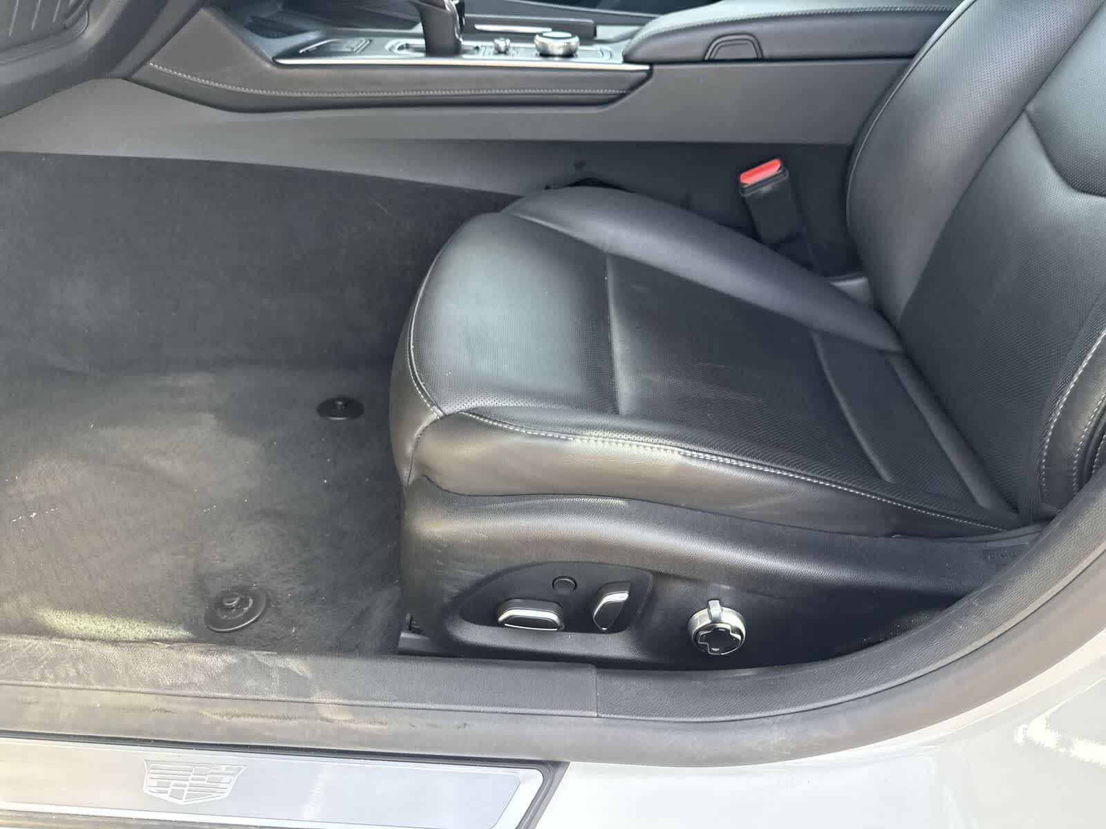 Thumbnail: 2025 Cadillac CT5 - 19