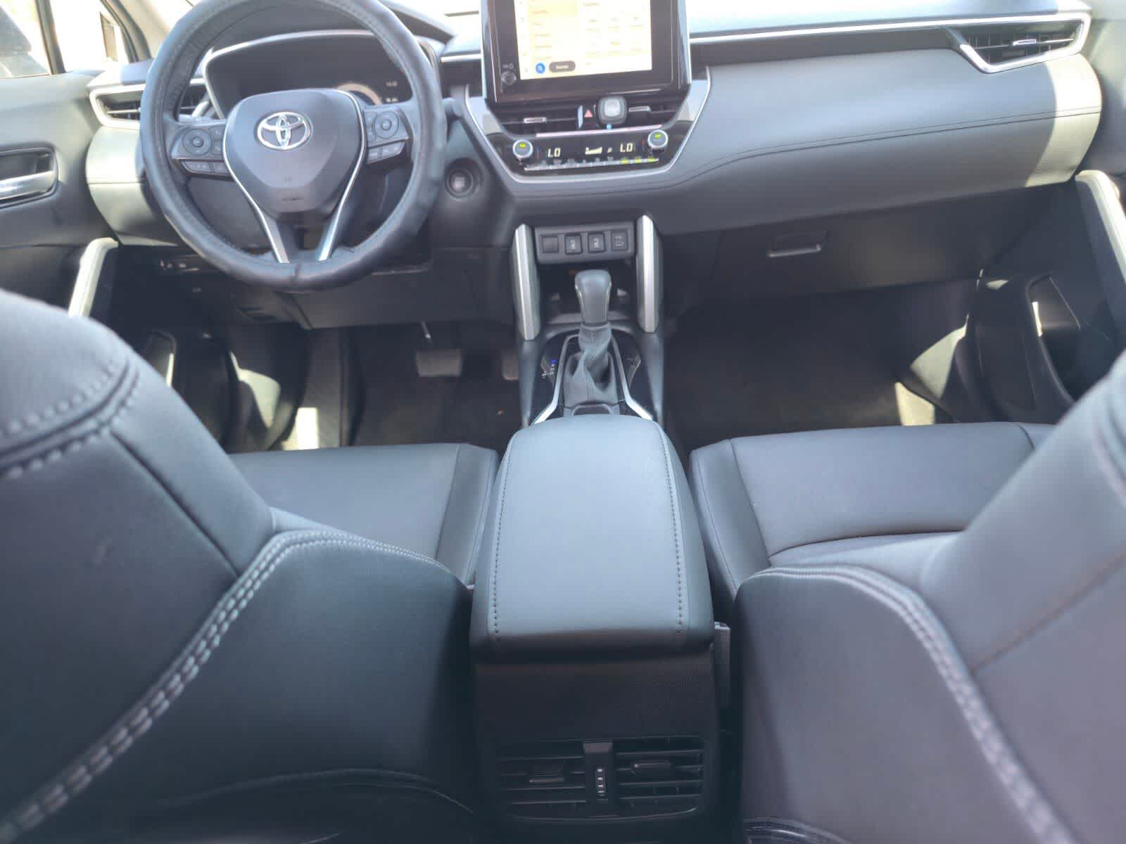 Thumbnail: 2024 Toyota Corolla Cross - 16