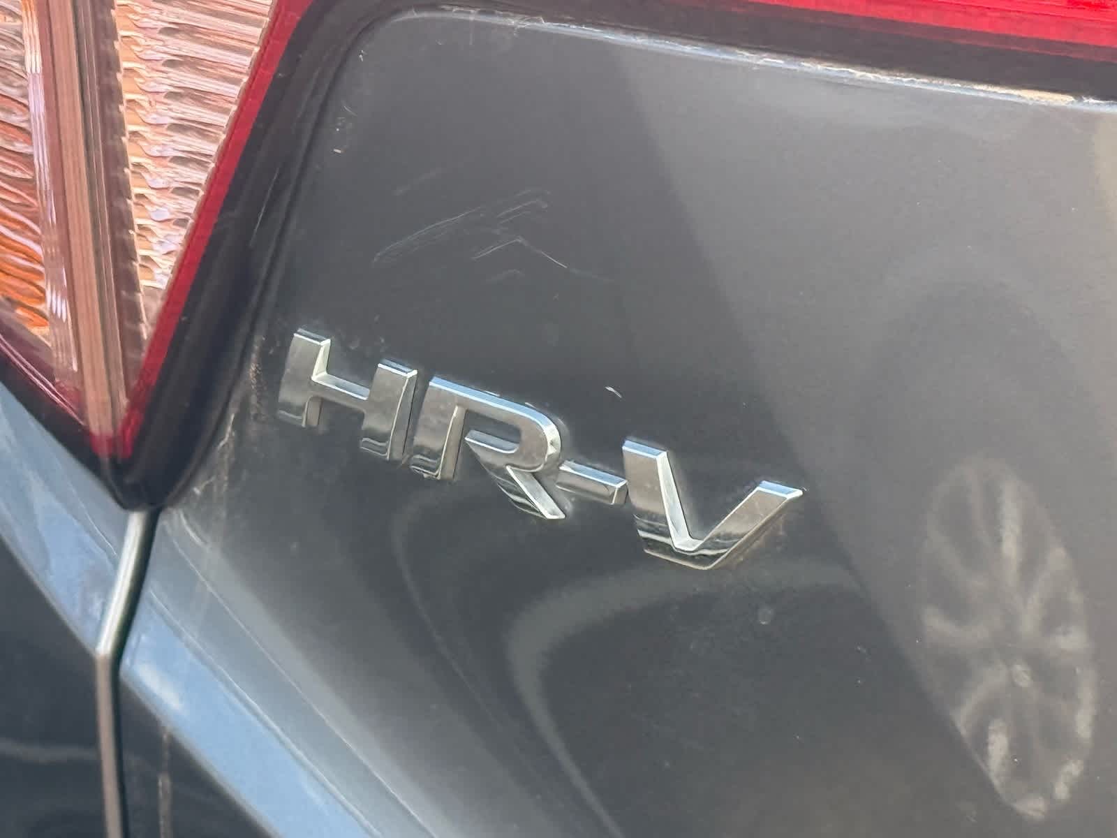 Thumbnail: 2016 Honda HR-V - 15