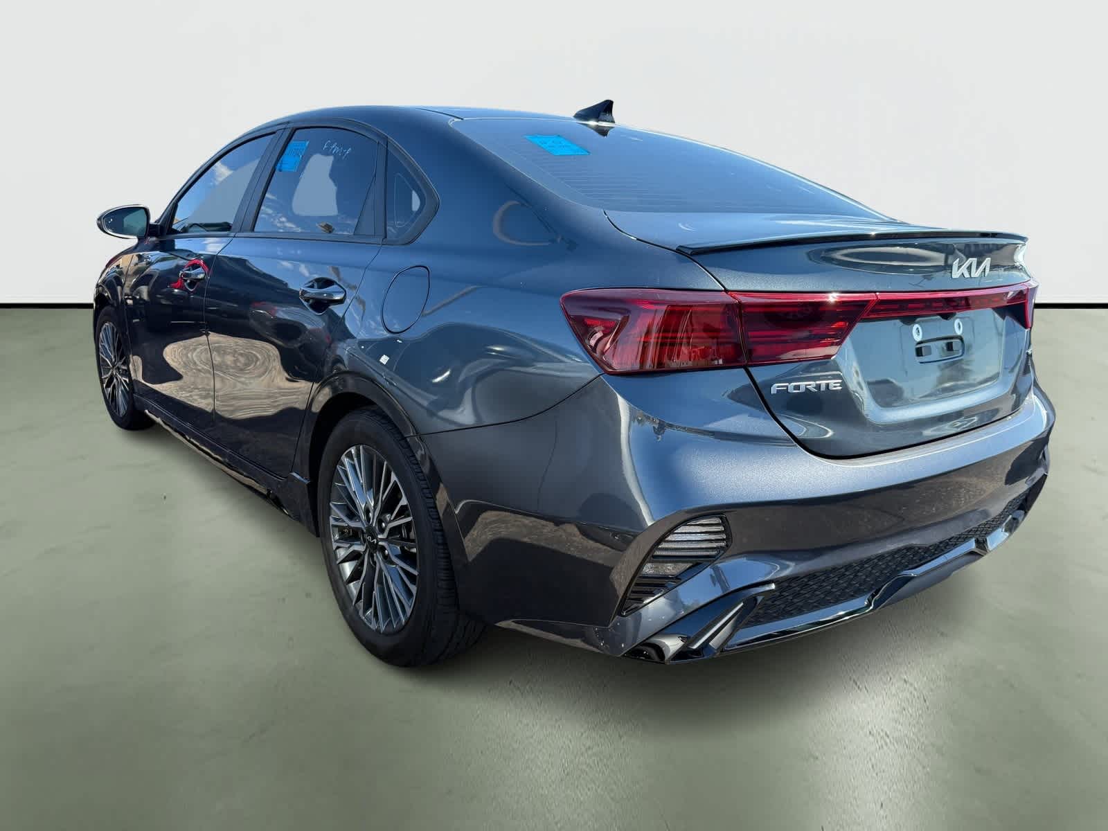 Thumbnail: 2023 Kia Forte - 5