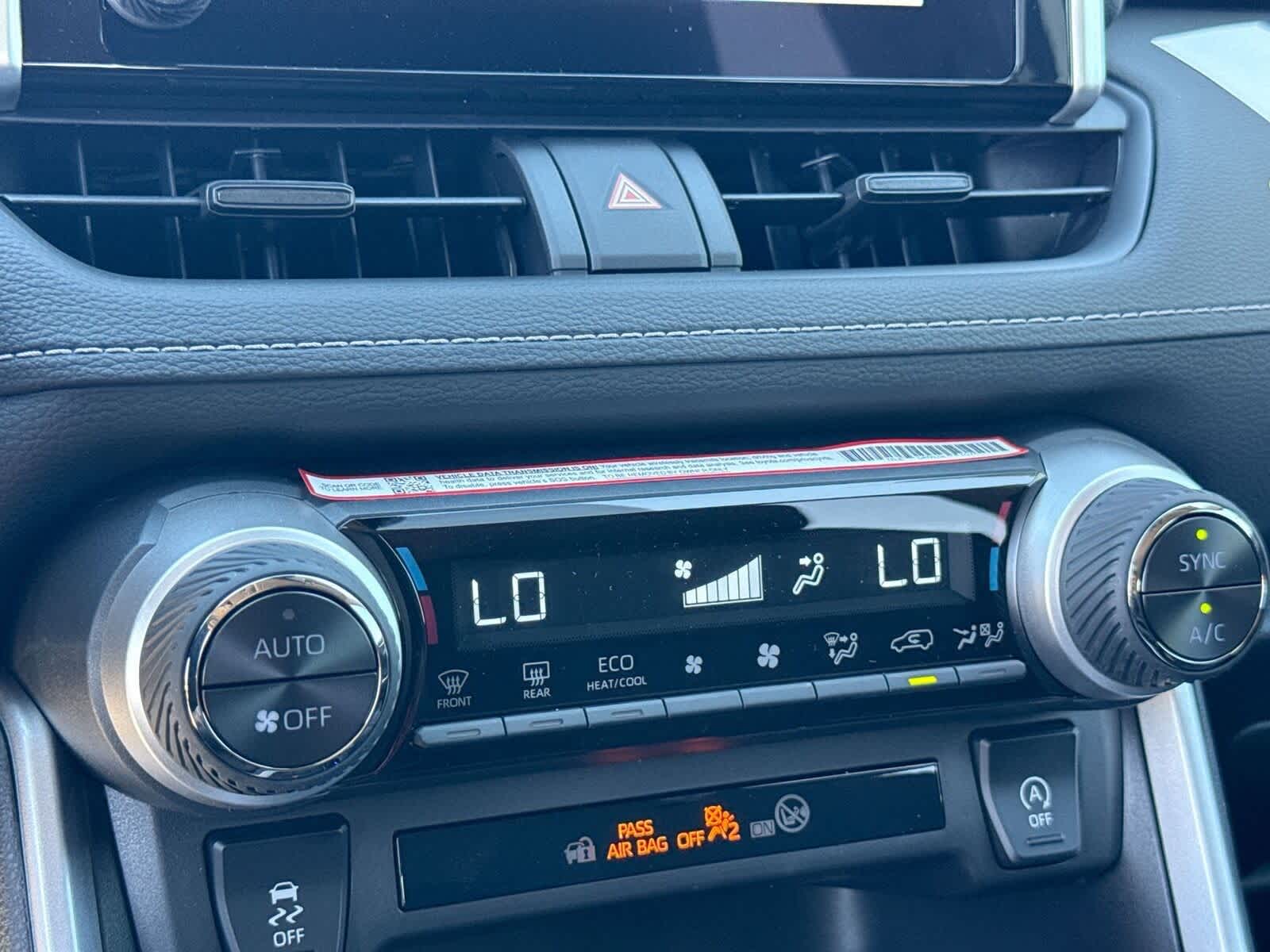 Thumbnail: 2025 Toyota RAV4 - 22