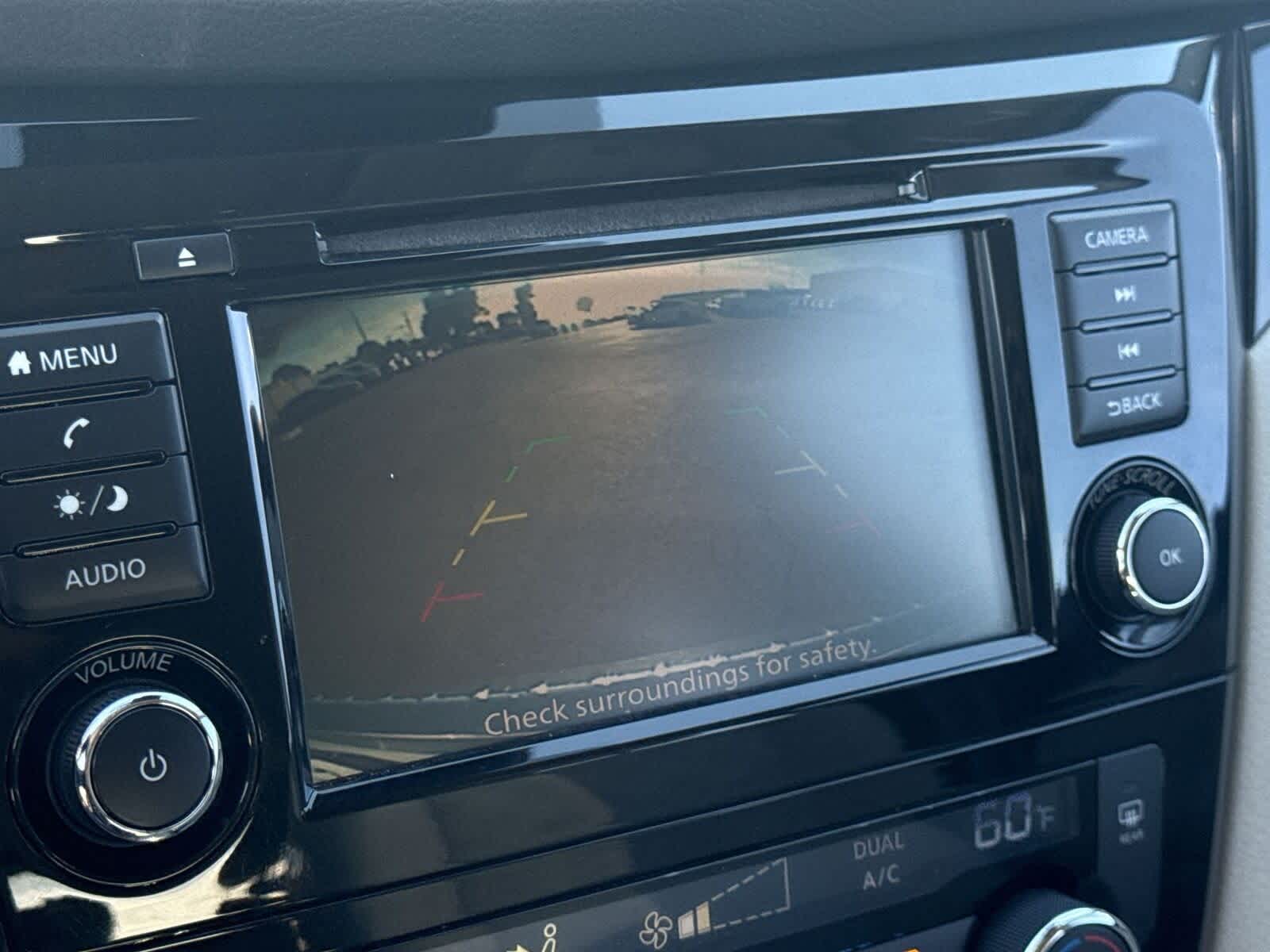 Thumbnail: 2020 Nissan Rogue Sport - 21