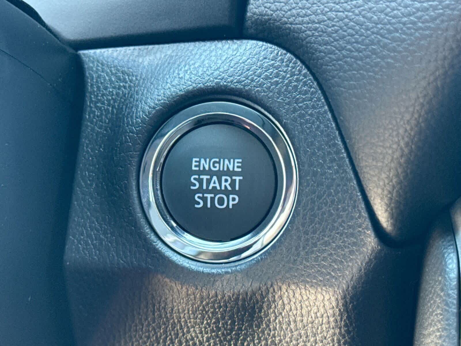 Thumbnail: 2025 Toyota RAV4 - 25