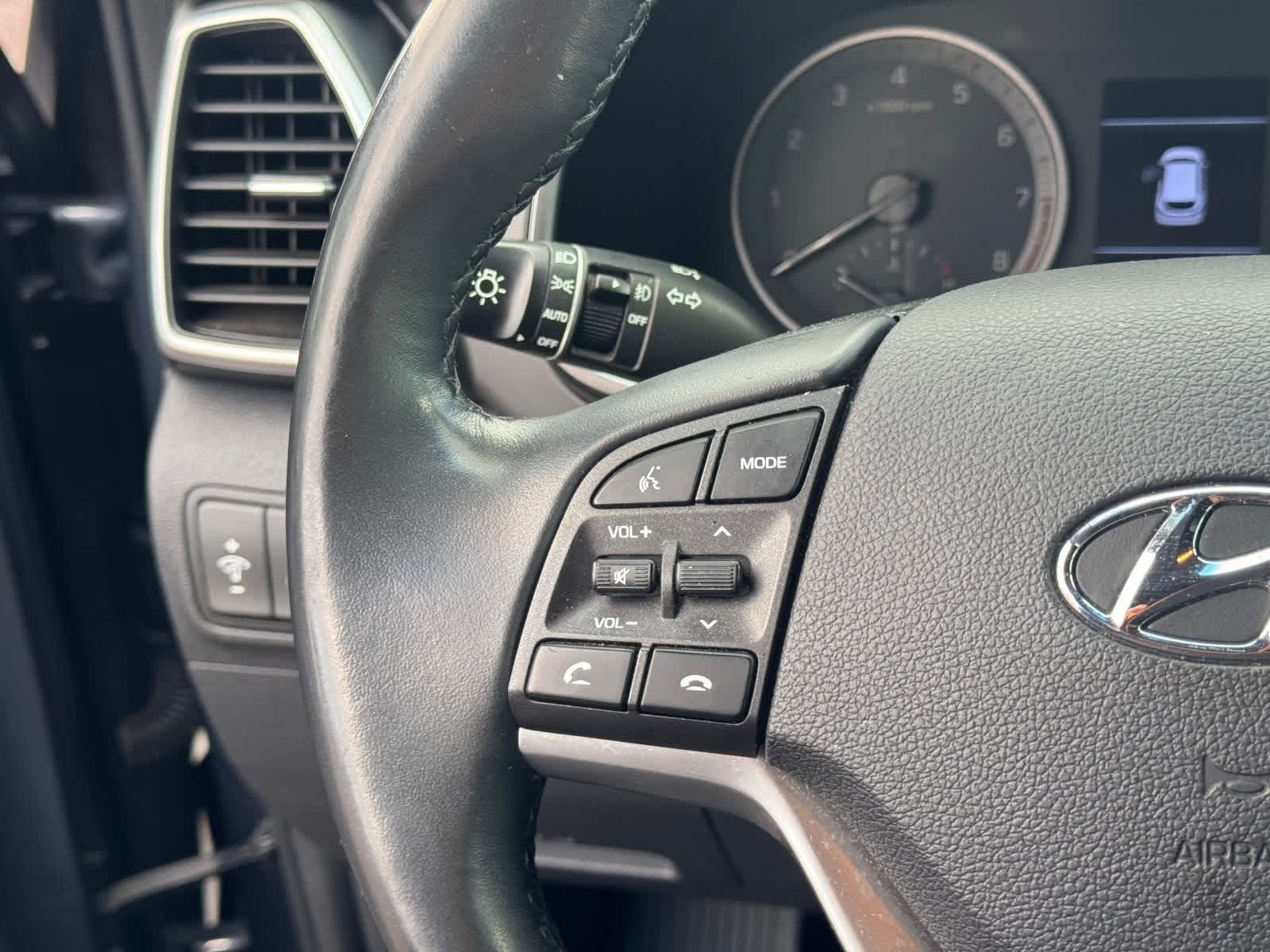 Thumbnail: 2019 Hyundai Tucson - 16