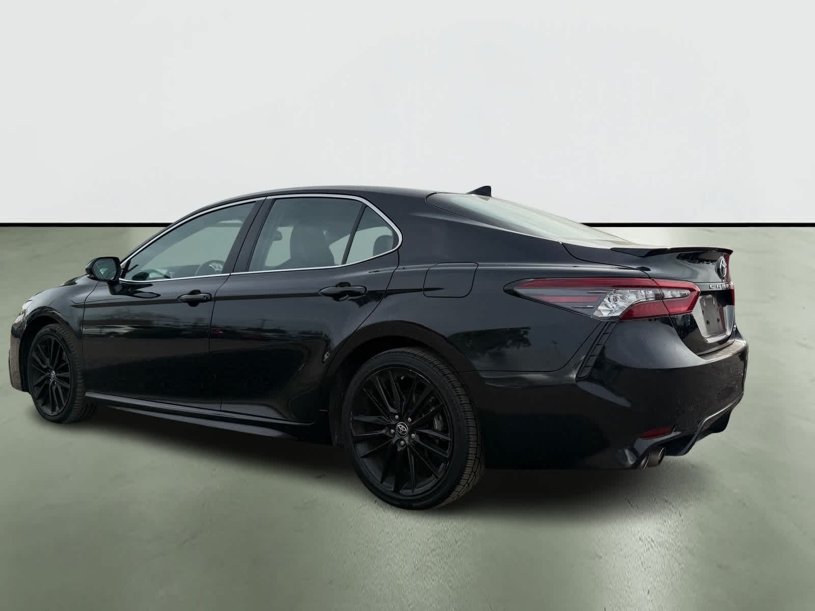 Thumbnail: 2023 Toyota Camry - 3