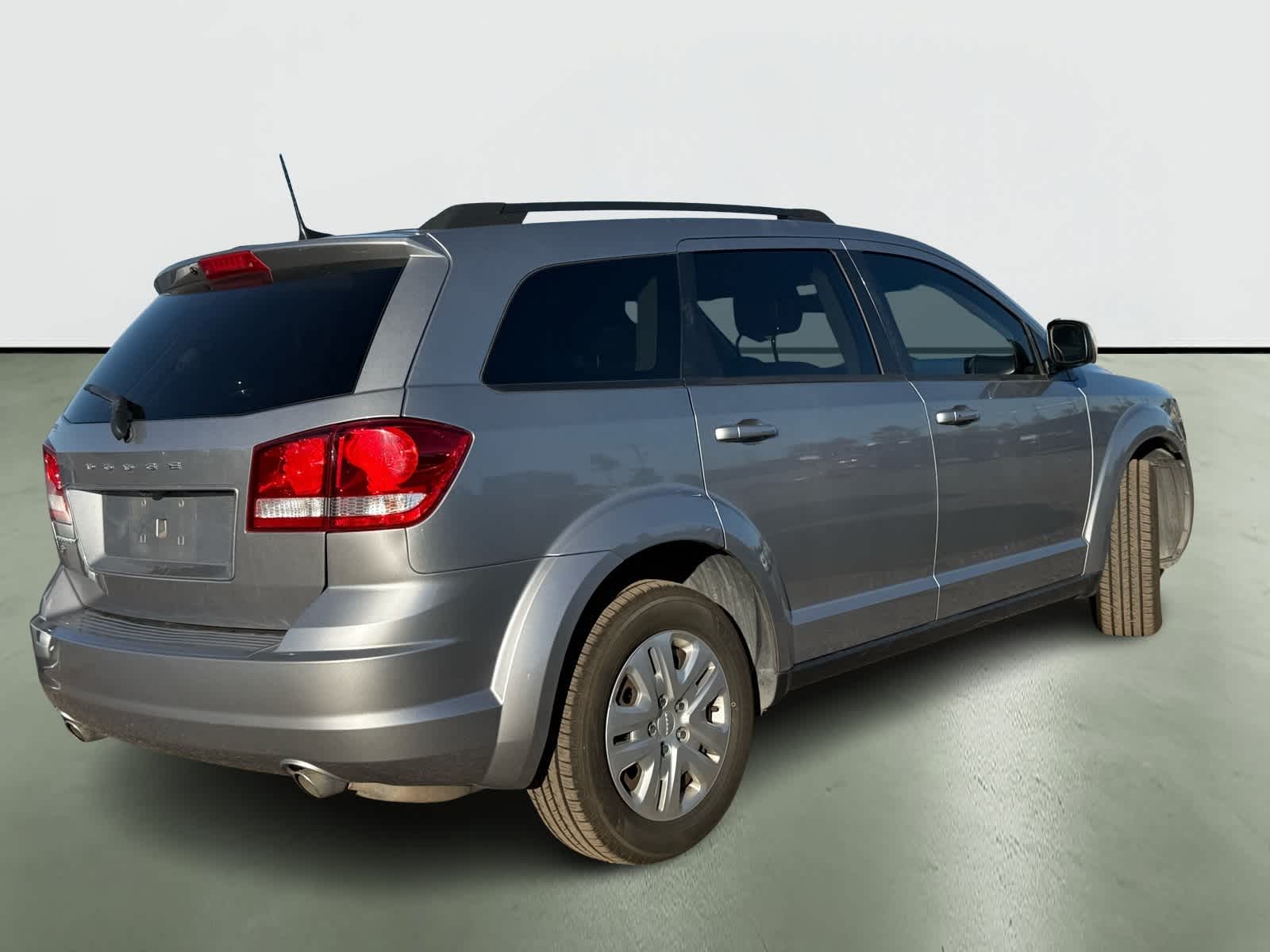 Thumbnail: 2018 Dodge Journey - 4