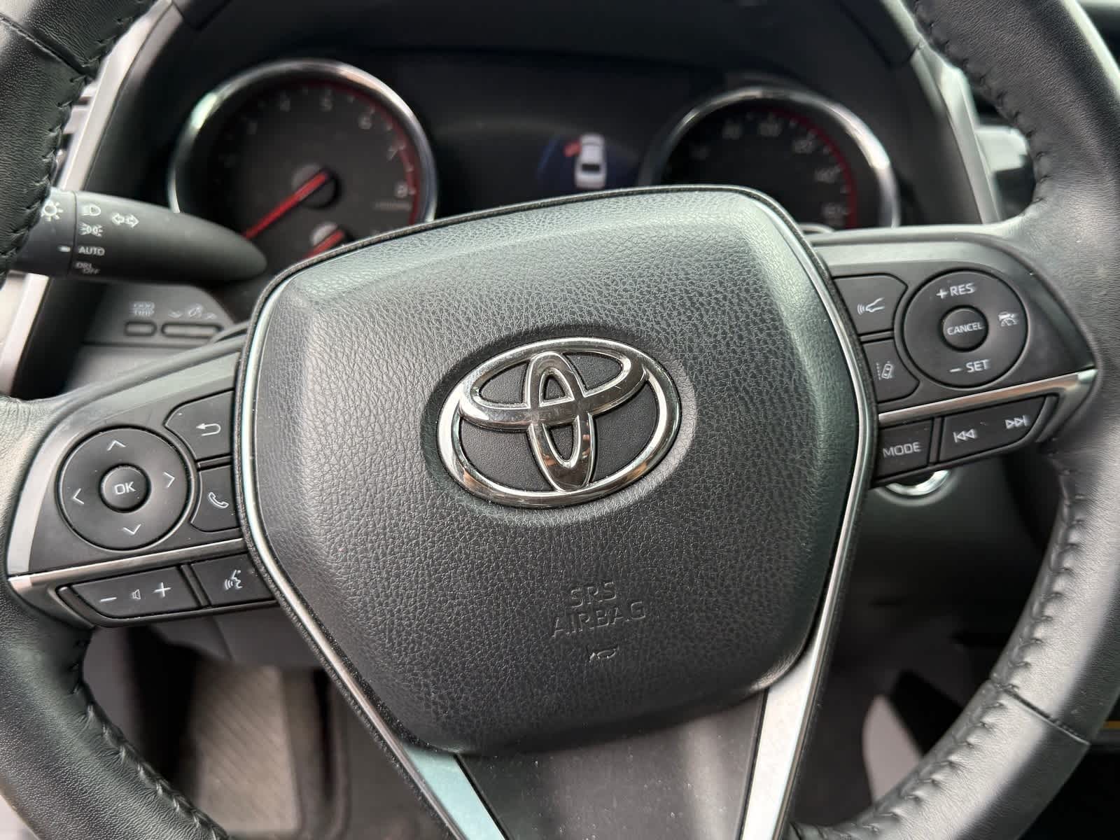 Thumbnail: 2019 Toyota Camry - 19