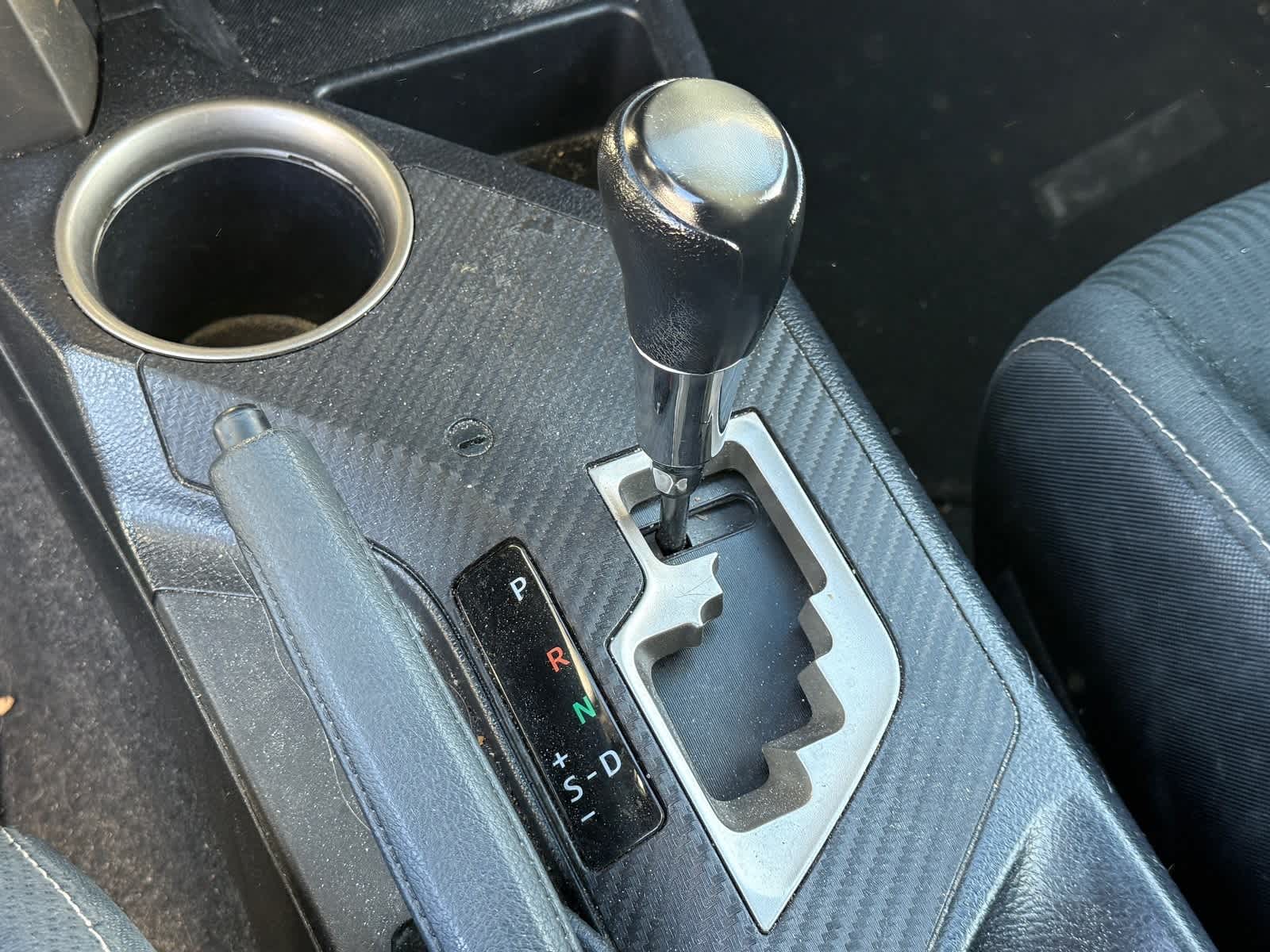 Thumbnail: 2015 Toyota RAV4 - 22