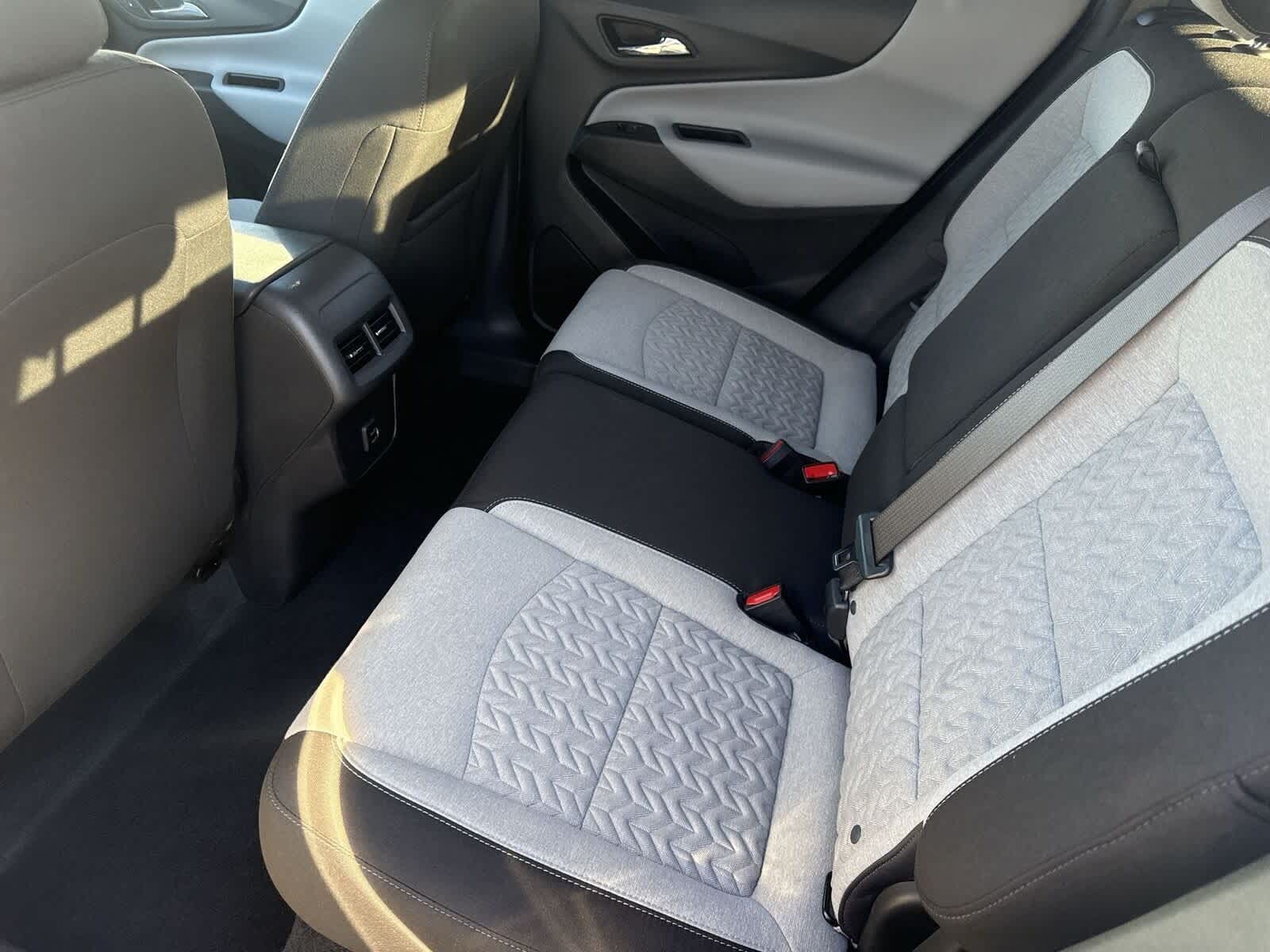 Thumbnail: 2022 Chevrolet Equinox - 14