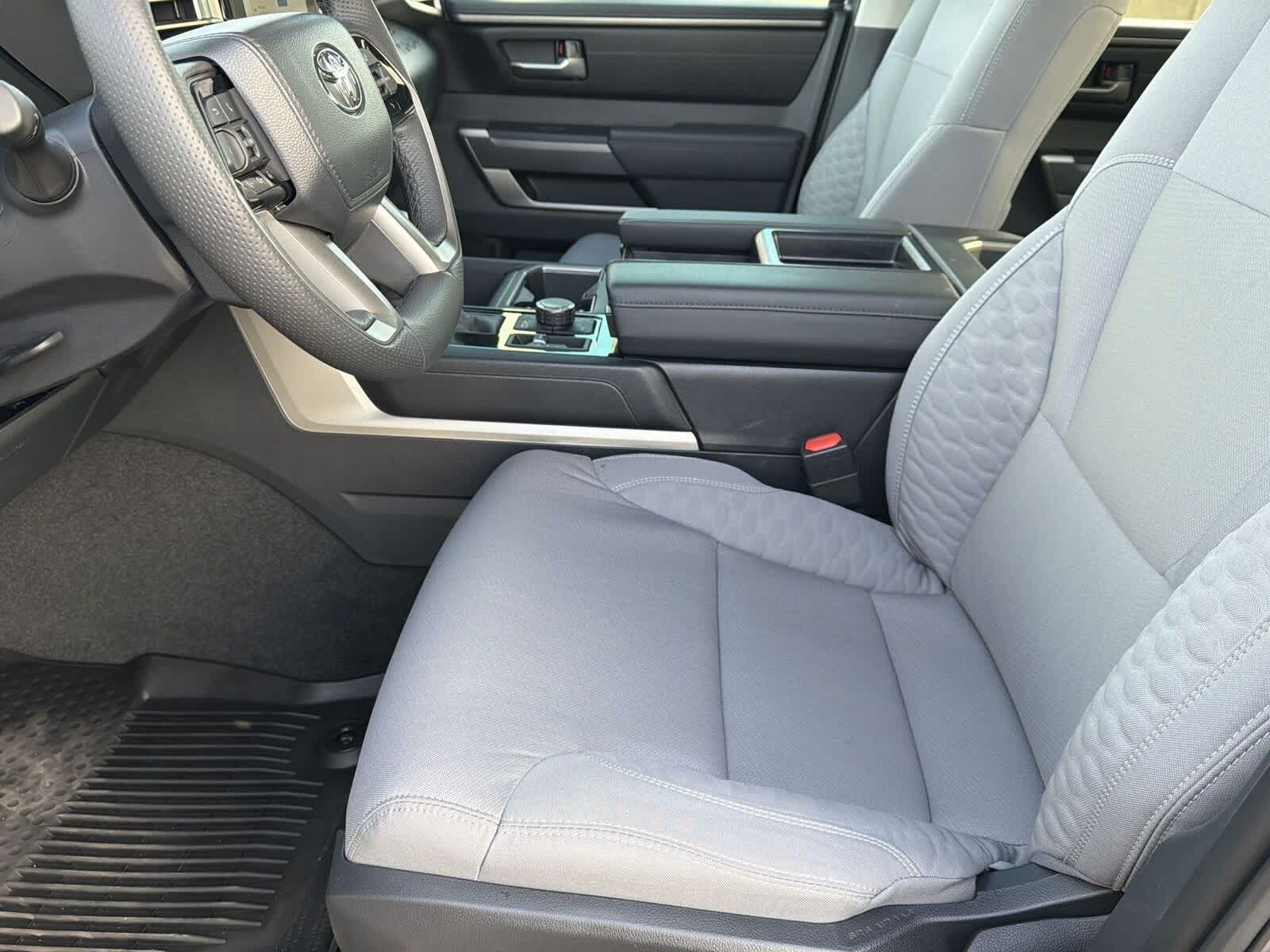 Thumbnail: 2024 Toyota Tundra - 17