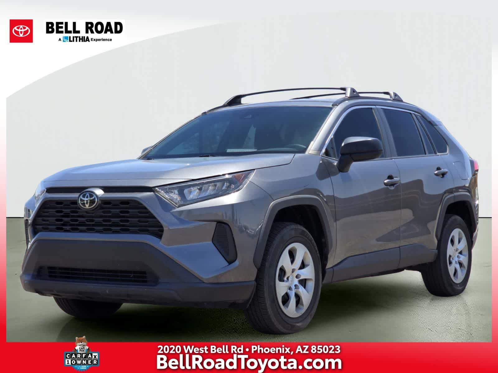 2021 Toyota RAV4 LE FWD's photo