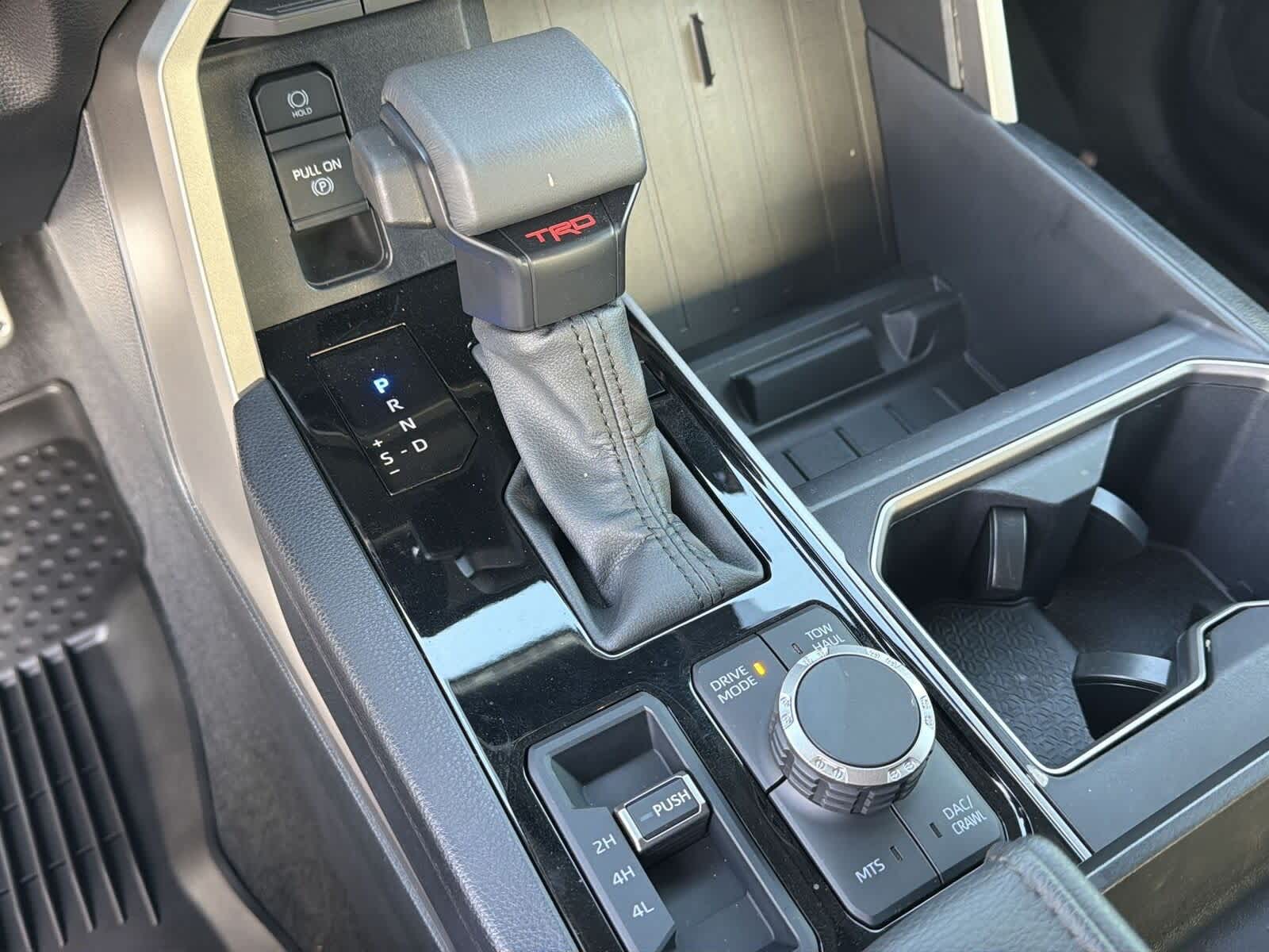 Thumbnail: 2024 Toyota Tundra - 25