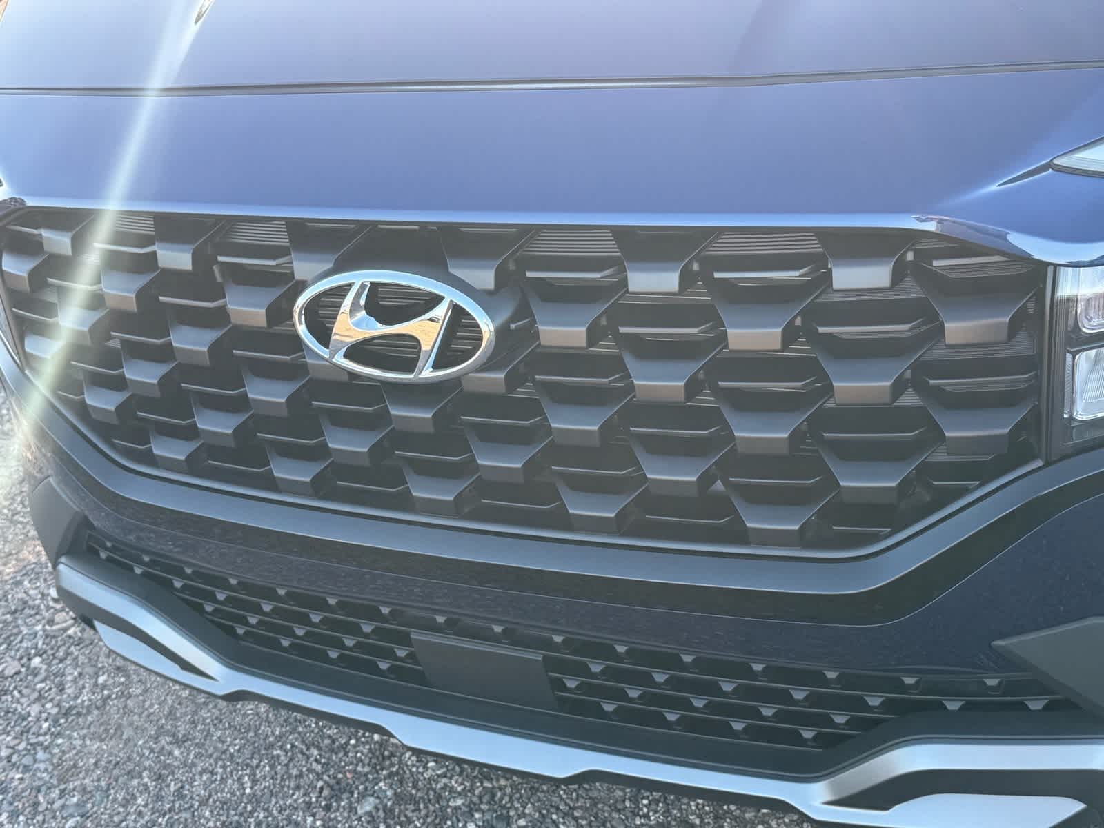 Thumbnail: 2022 Hyundai Santa Fe - 21