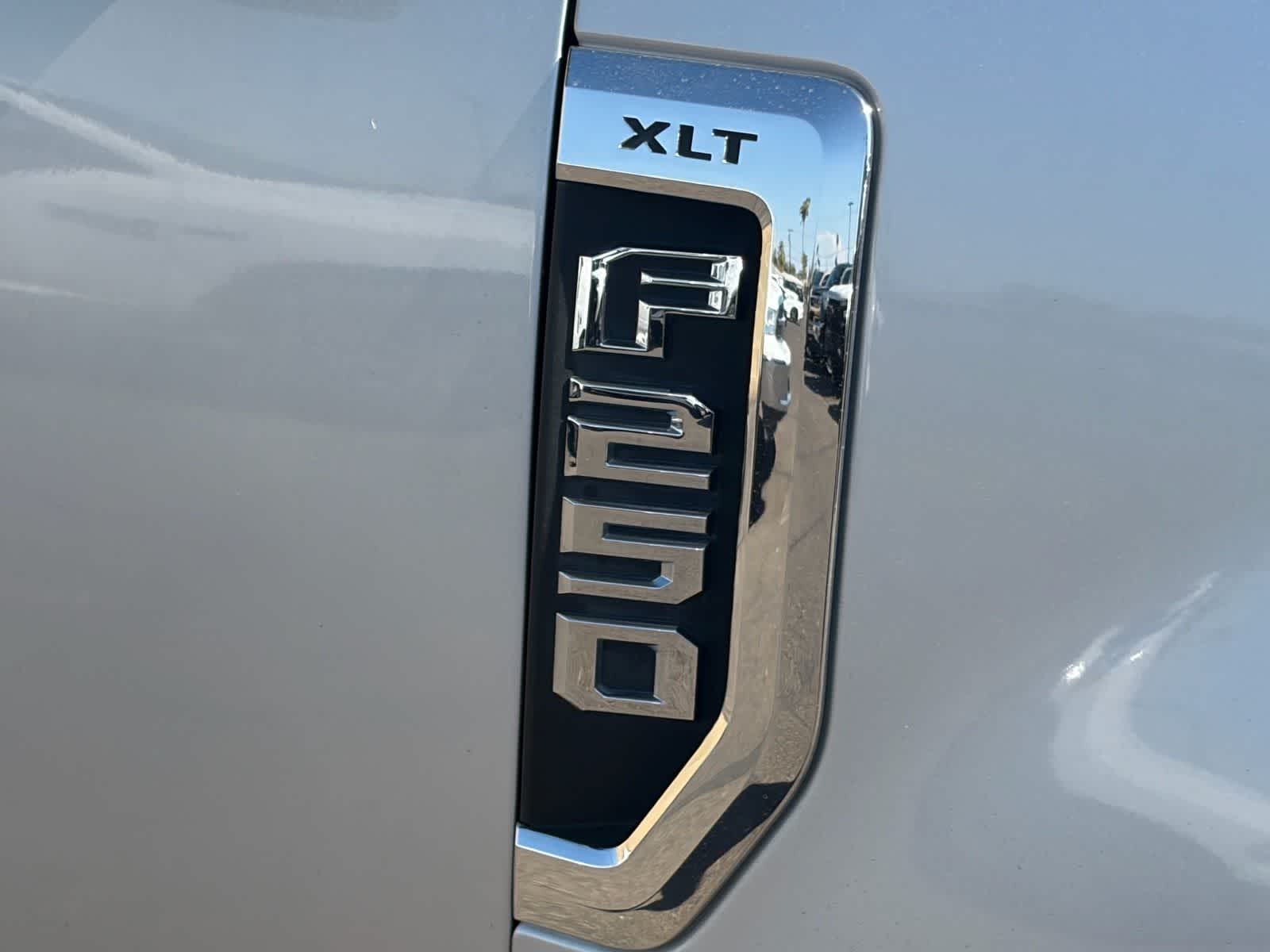 Thumbnail: 2018 Ford Econoline - 8