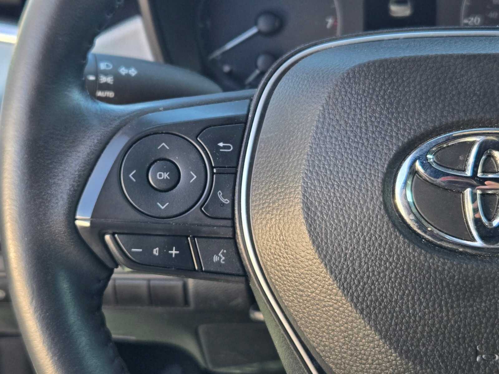 Thumbnail: 2024 Toyota Corolla - 12