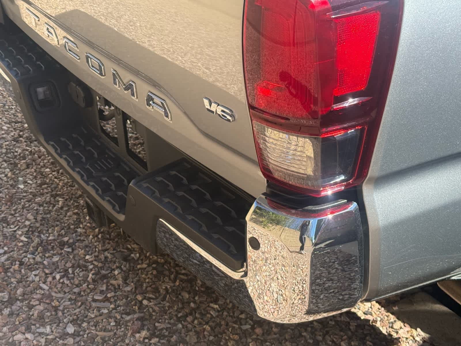Thumbnail: 2023 Toyota Tacoma - 19