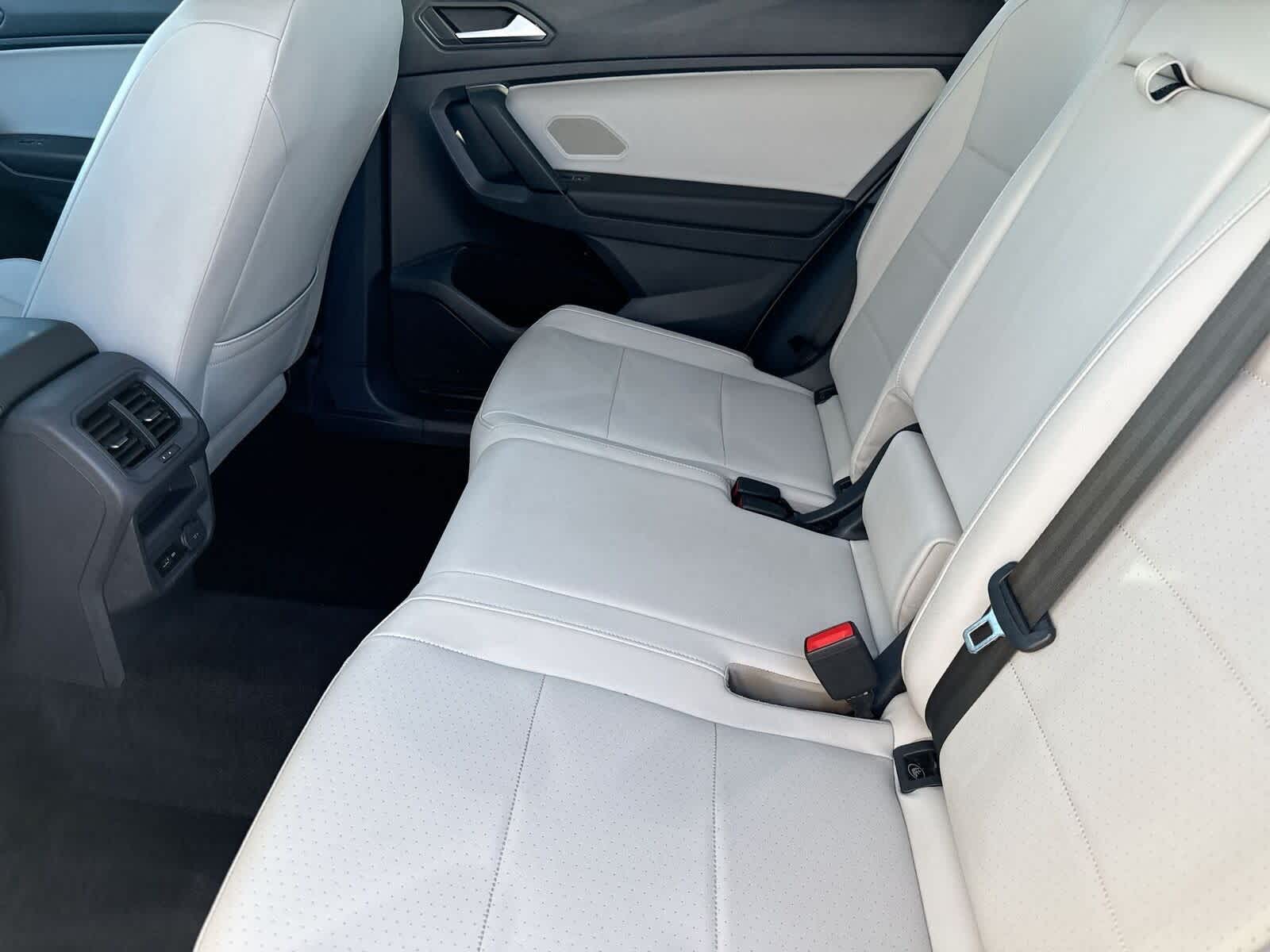 Thumbnail: 2019 Volkswagen Tiguan - 14