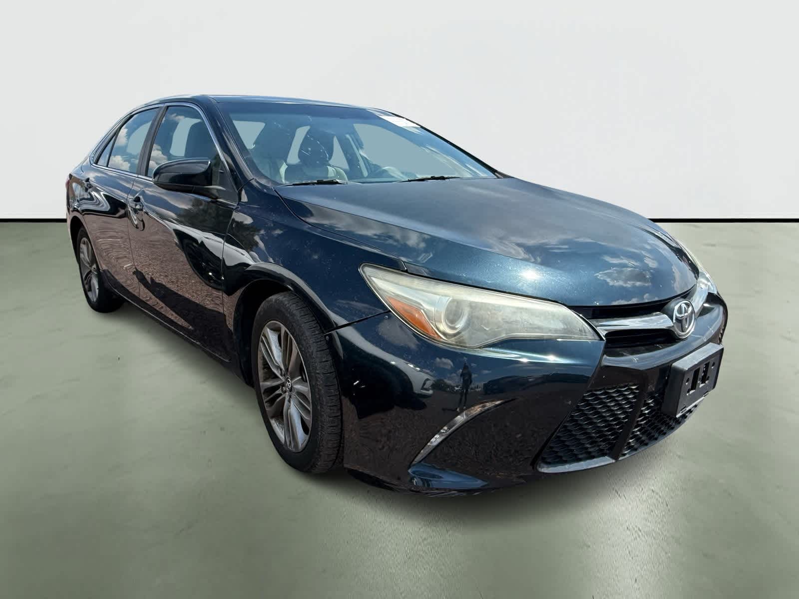 Thumbnail: 2015 Toyota Camry - 5