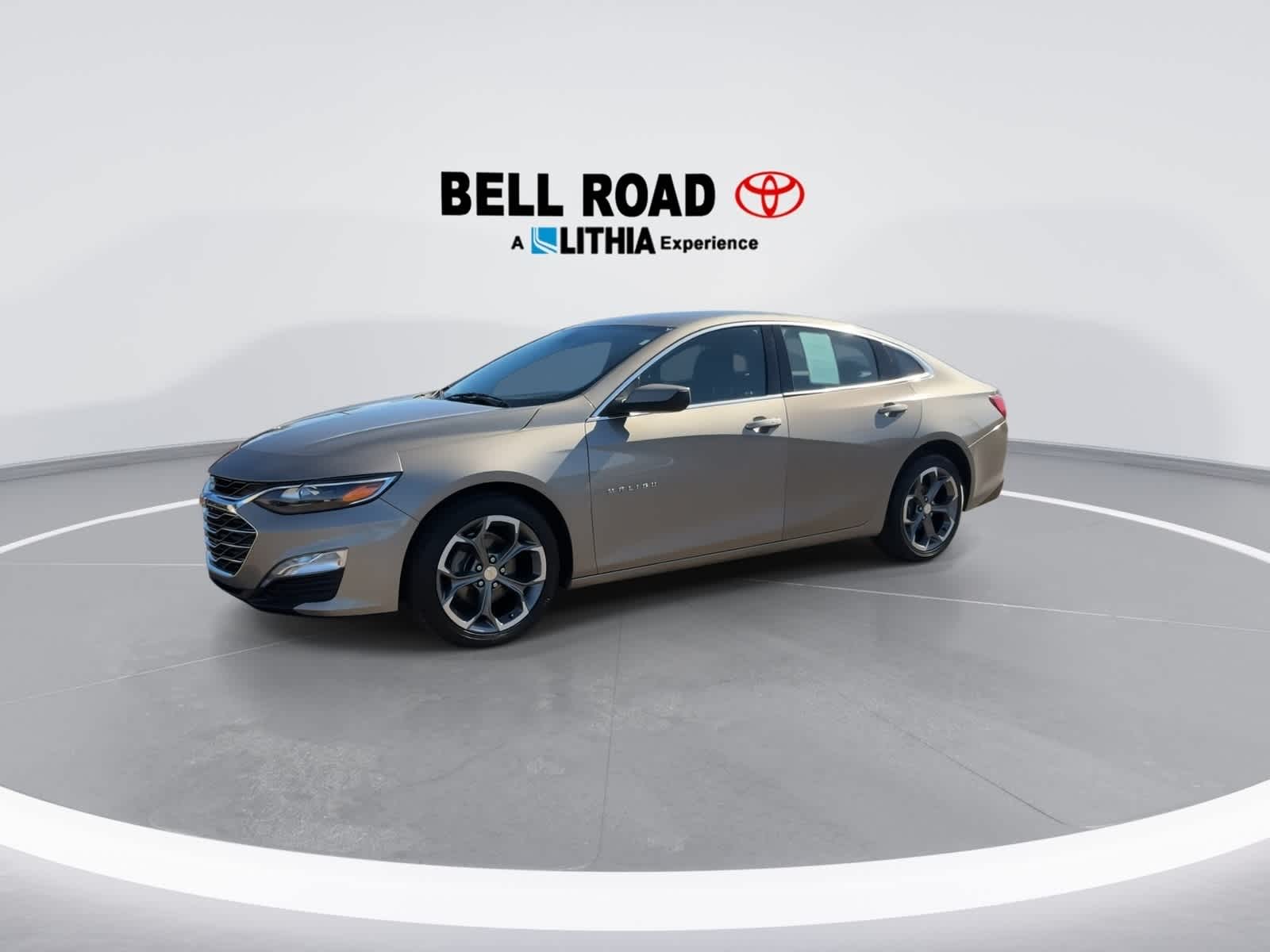 Thumbnail: 2023 Chevrolet Malibu - 4