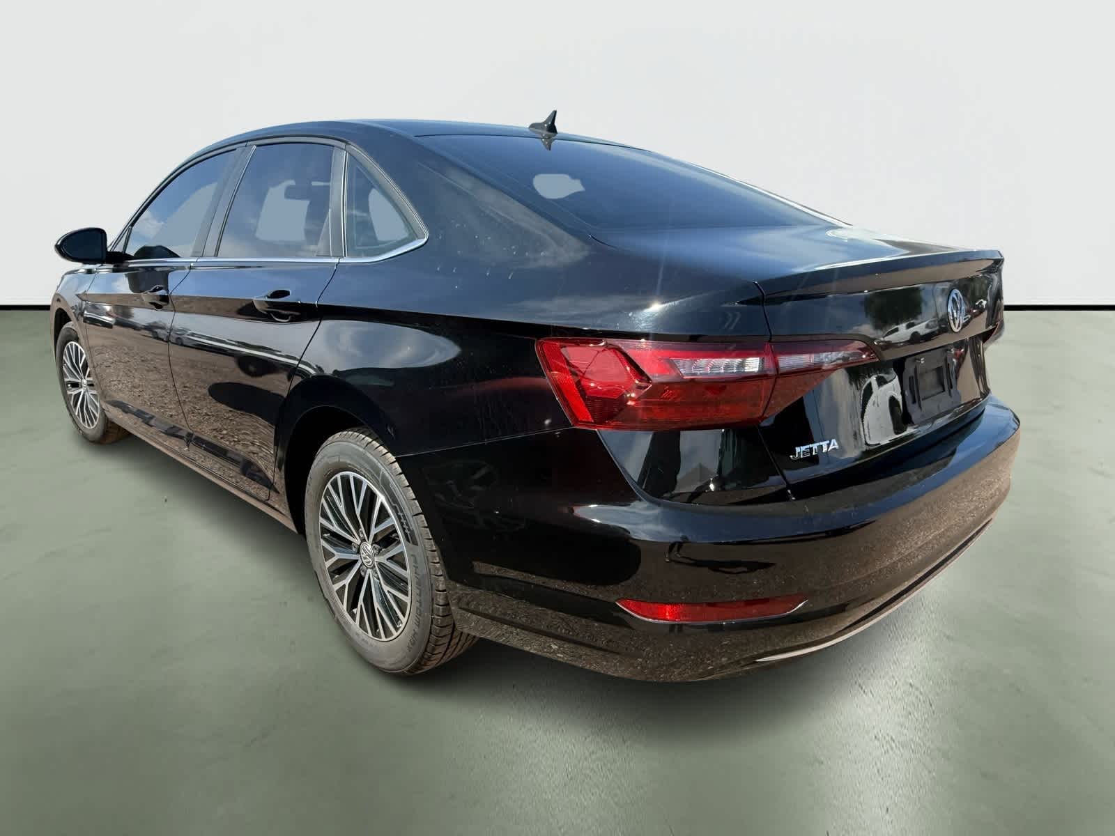 Thumbnail: 2021 Volkswagen Jetta - 3