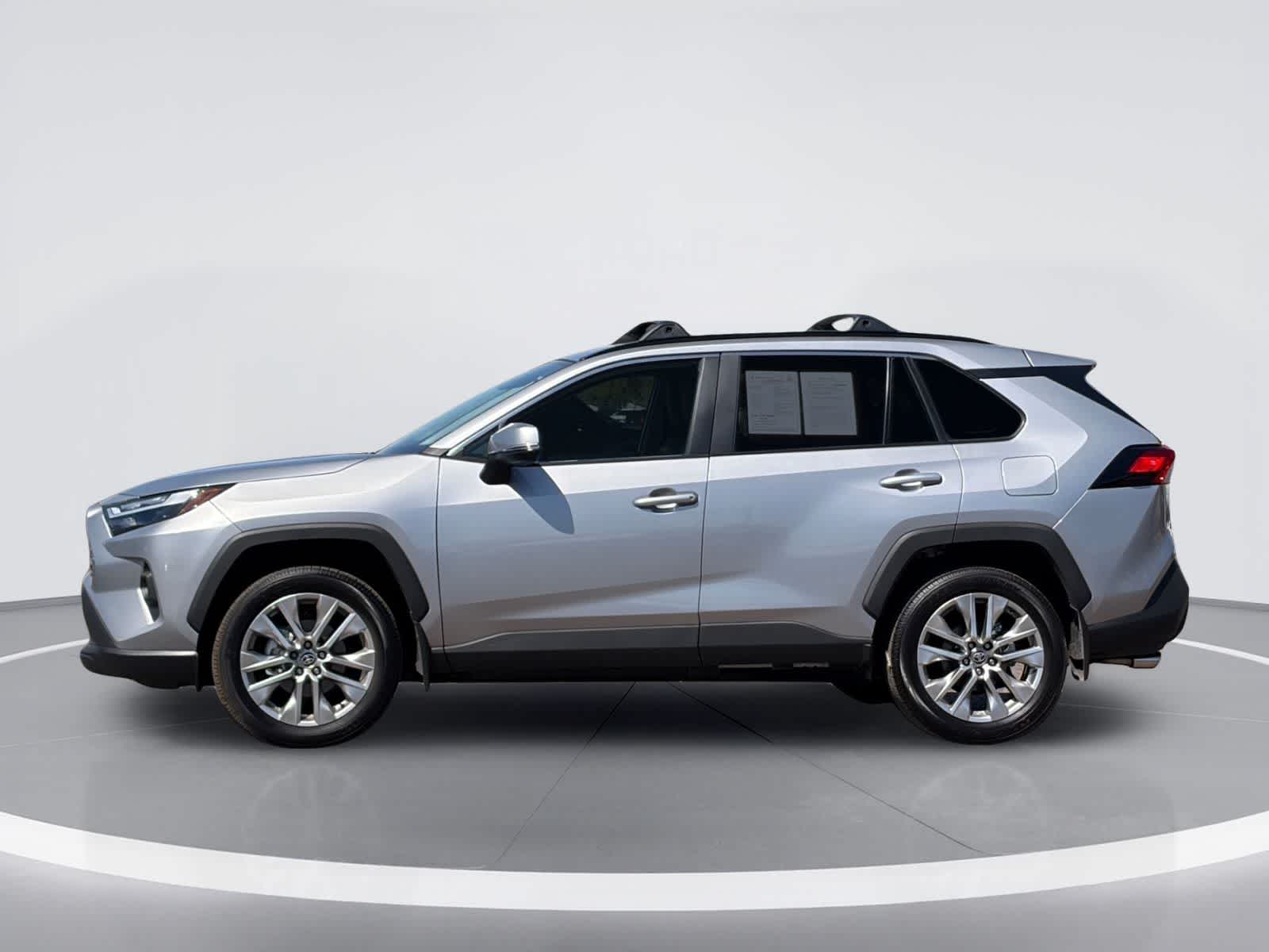 Thumbnail: 2025 Toyota RAV4 - 3